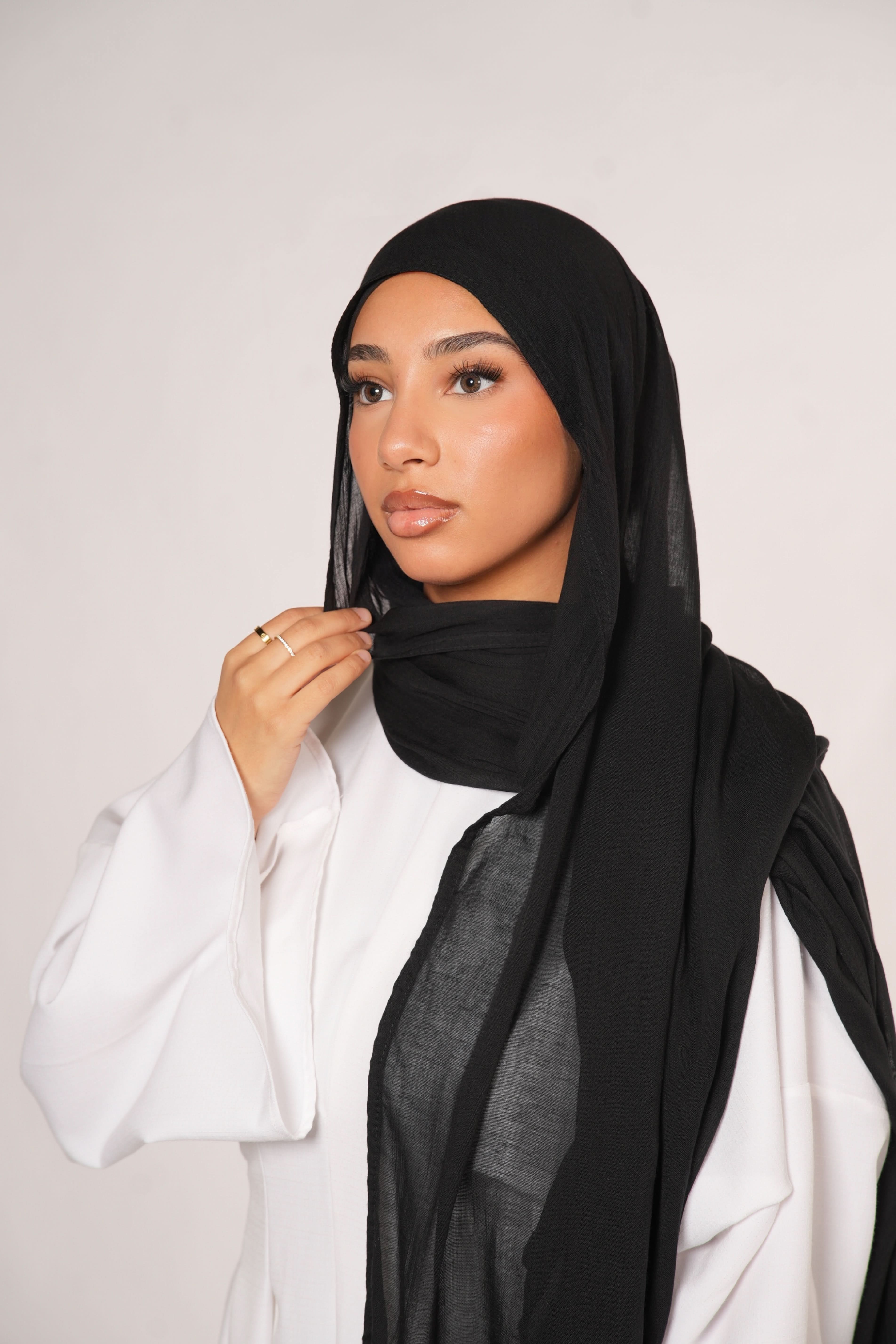 MODAL HIJAB - BLACK - Losyana.Shop