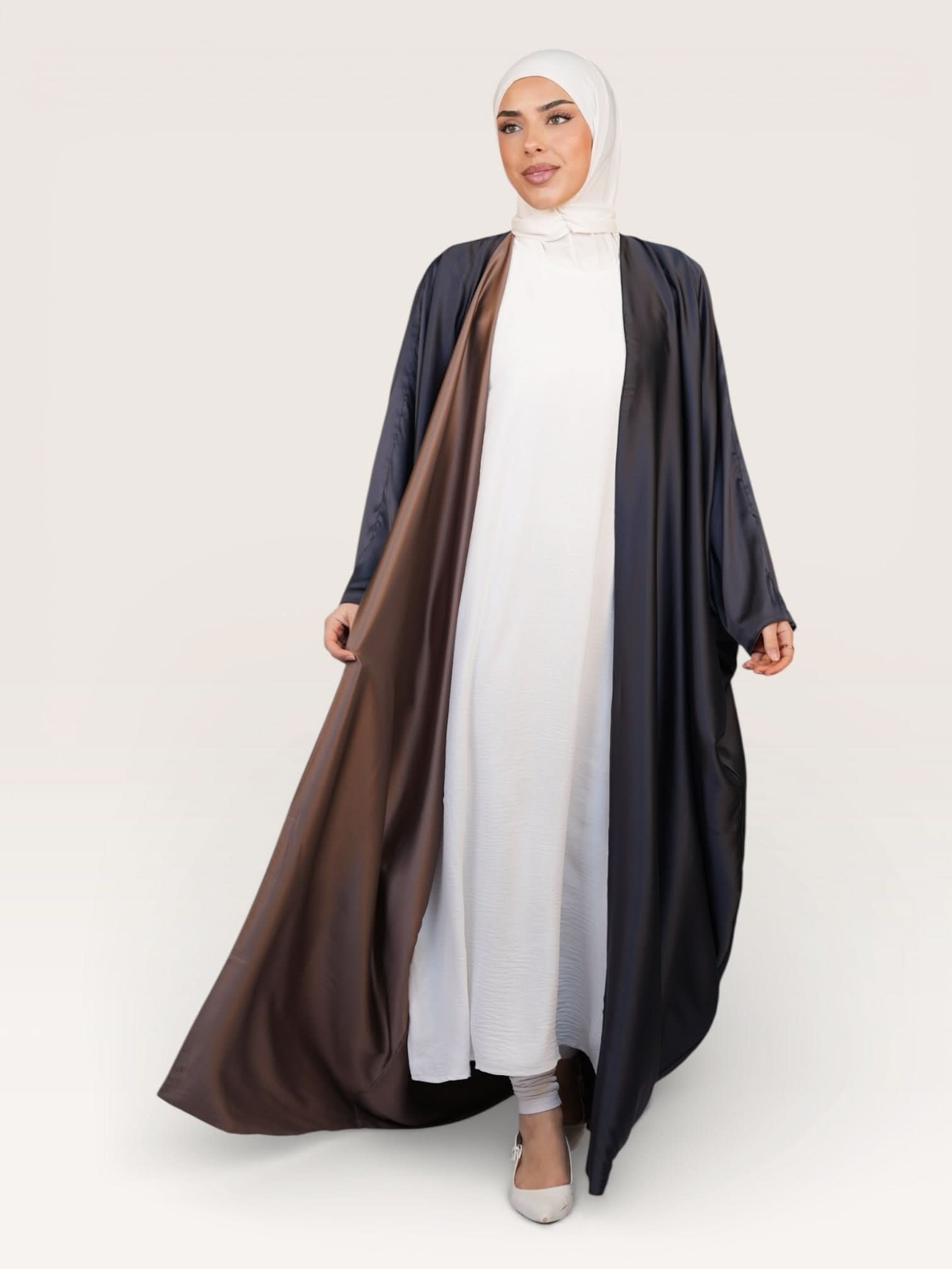 two way abaya - beige / dark grey
