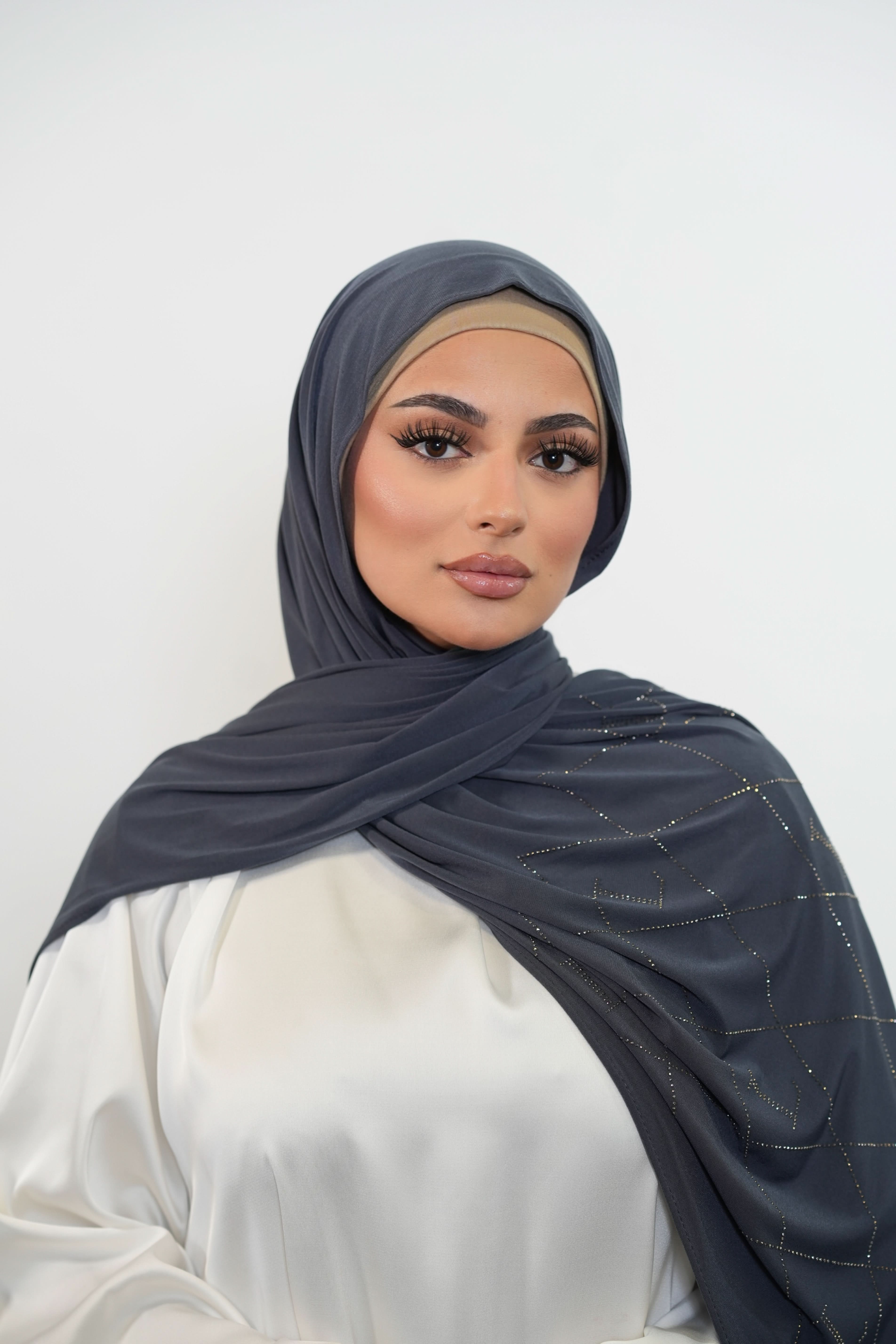 Premium Jersey Strass “L” - night grey - Losyana.Shop