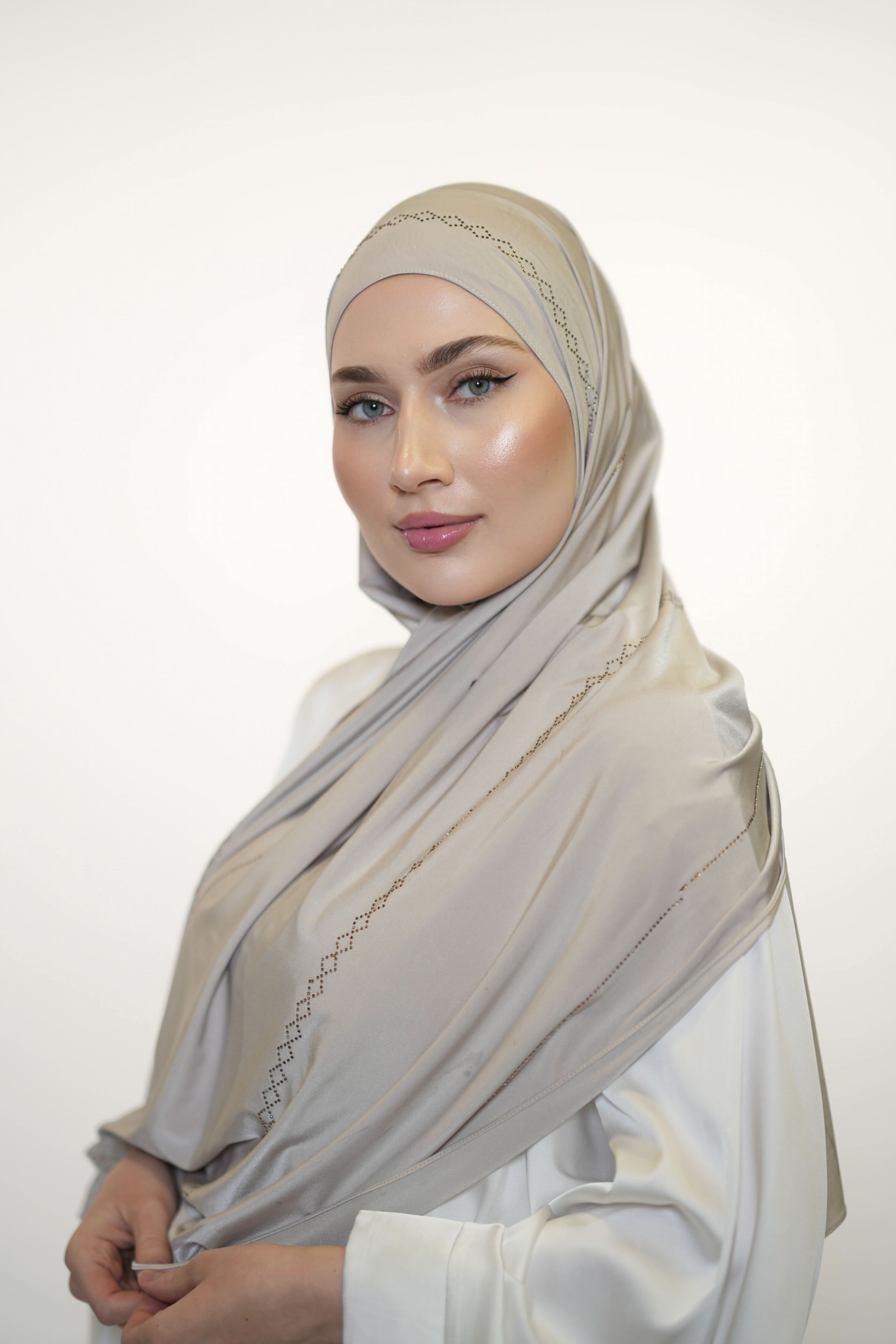 Diamond Satin premium Jersey - grey beige - Losyana.Shop