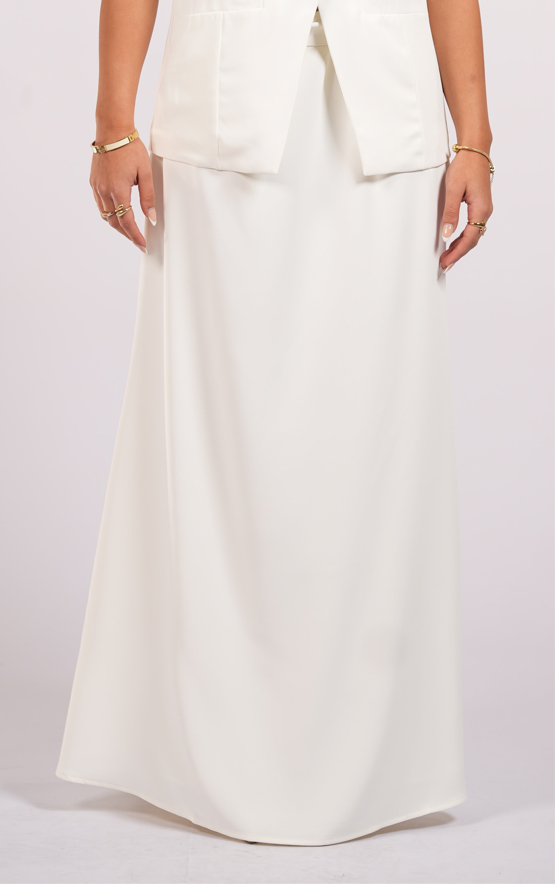 old vienna skirt - white - Losyana.Shop