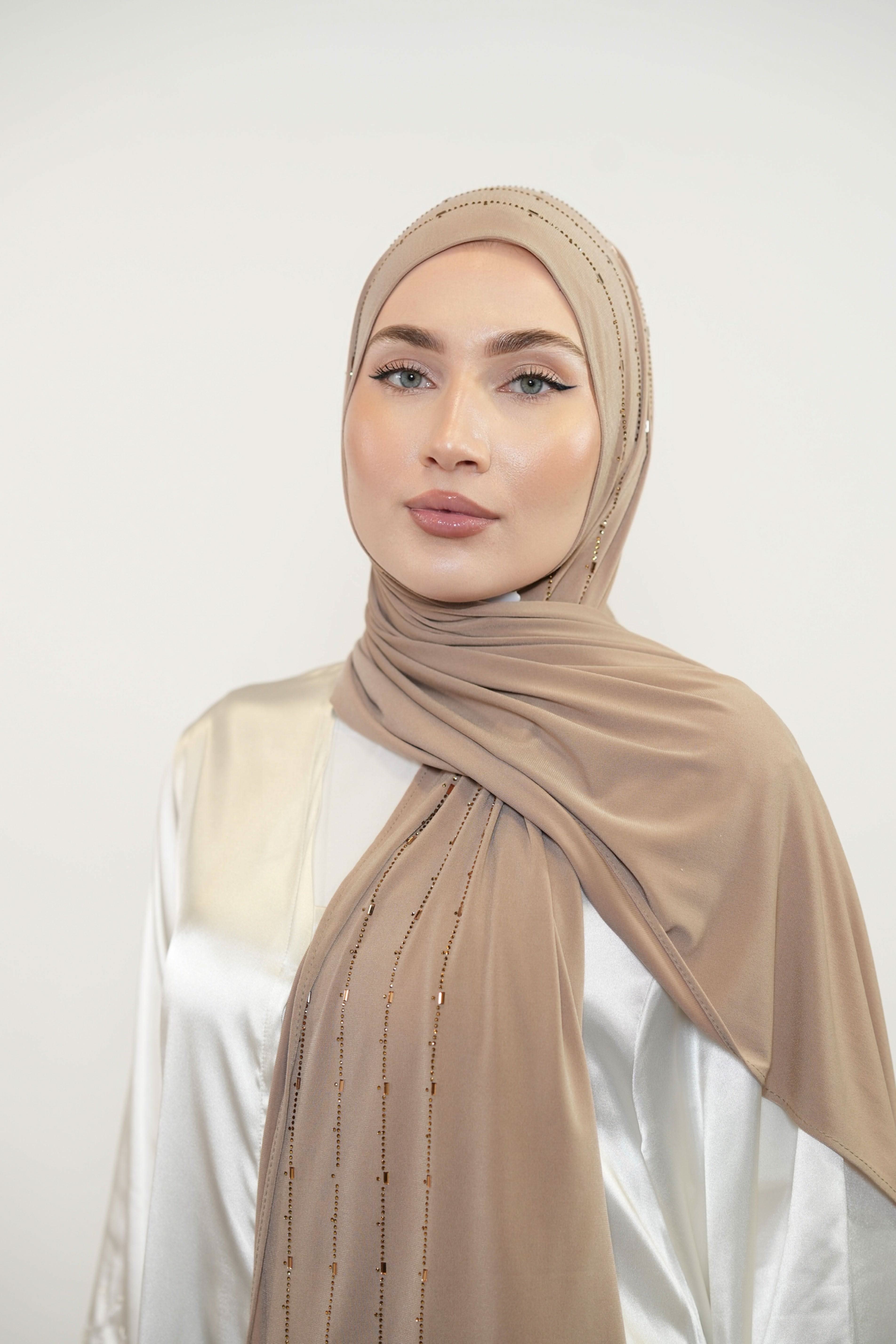 Premium Jersey Strass - taupe - Losyana.Shop