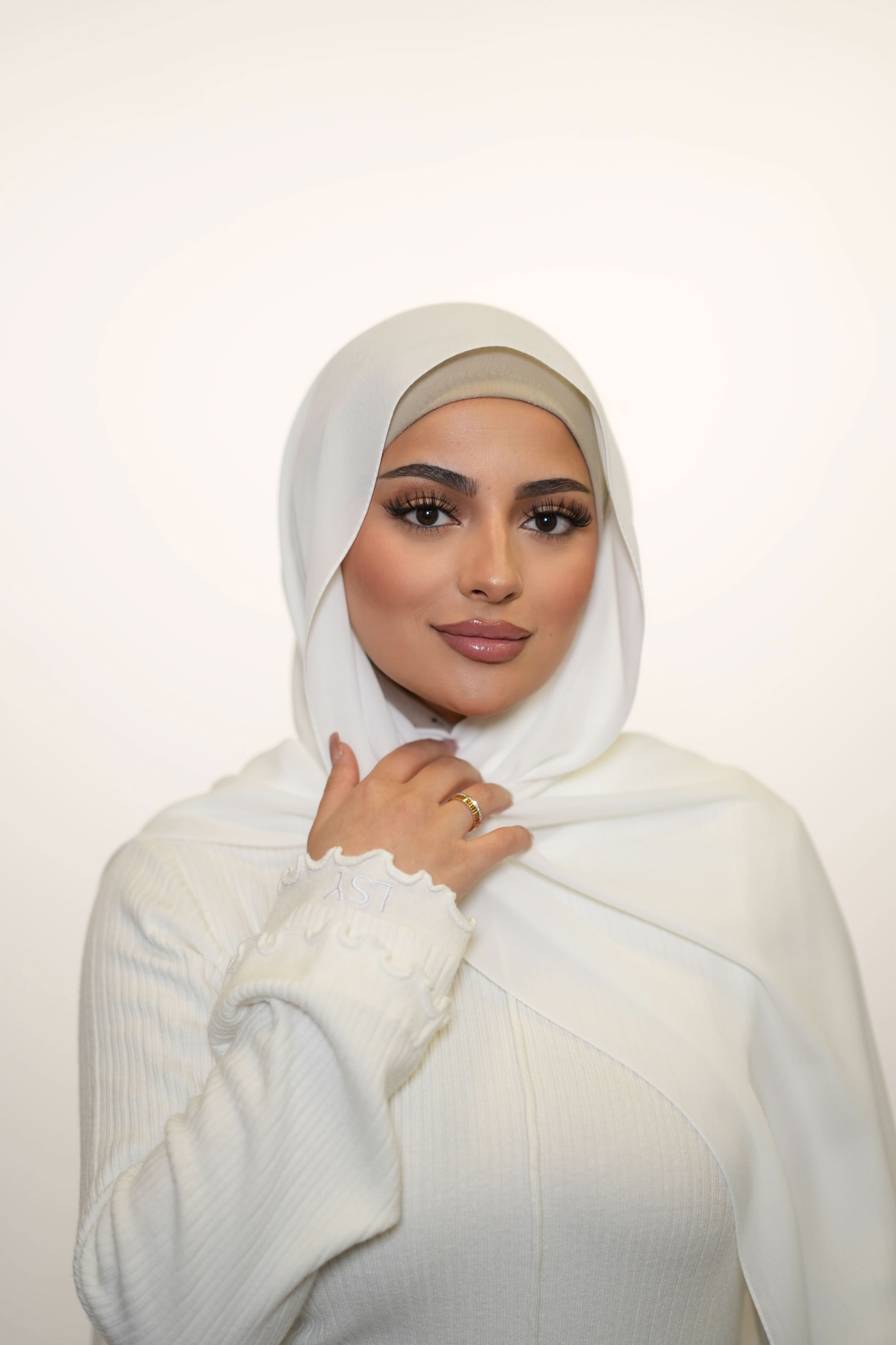 Crepe - off white - Losyana.Shop