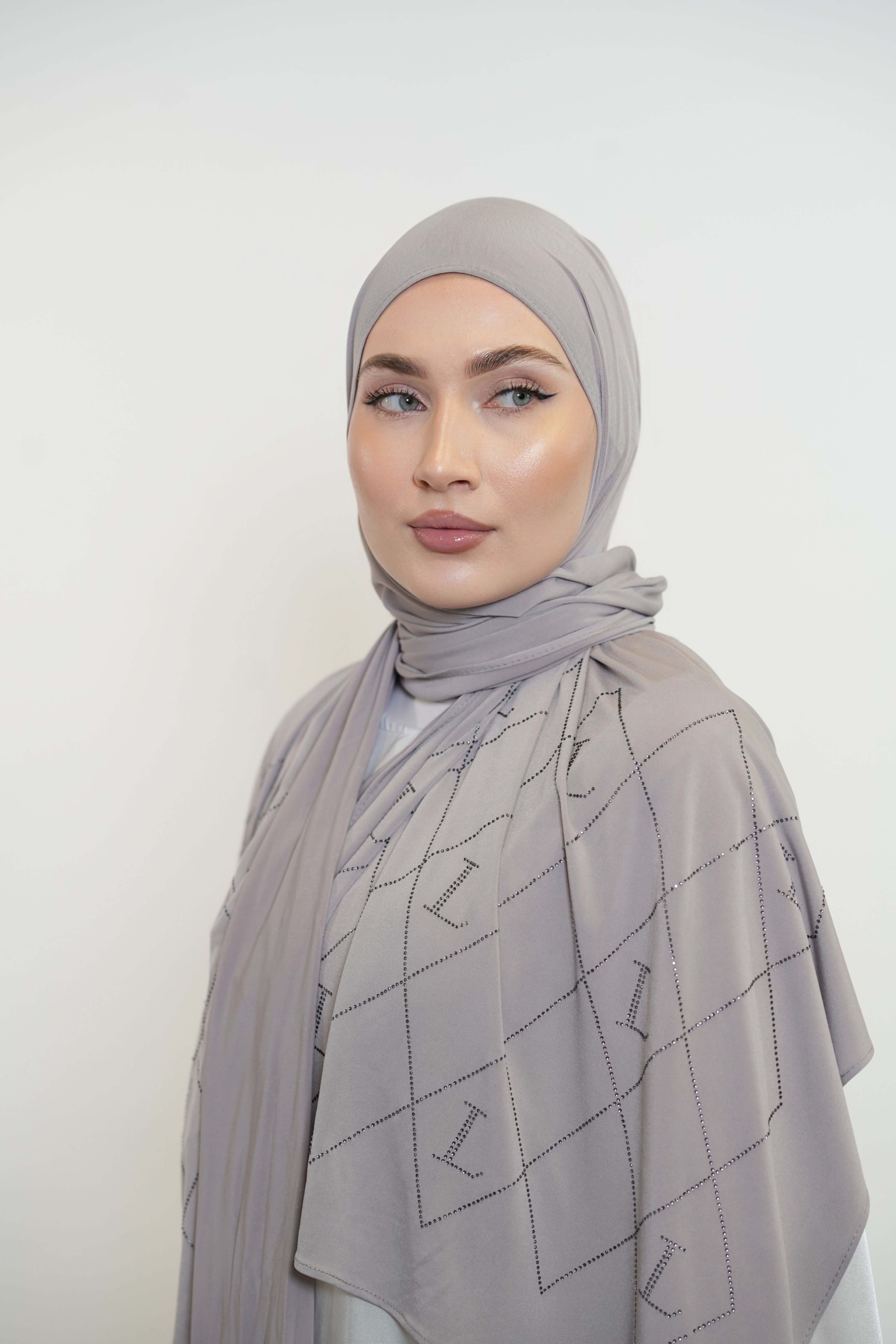 Premium Jersey Strass “L” - grey - Losyana.Shop