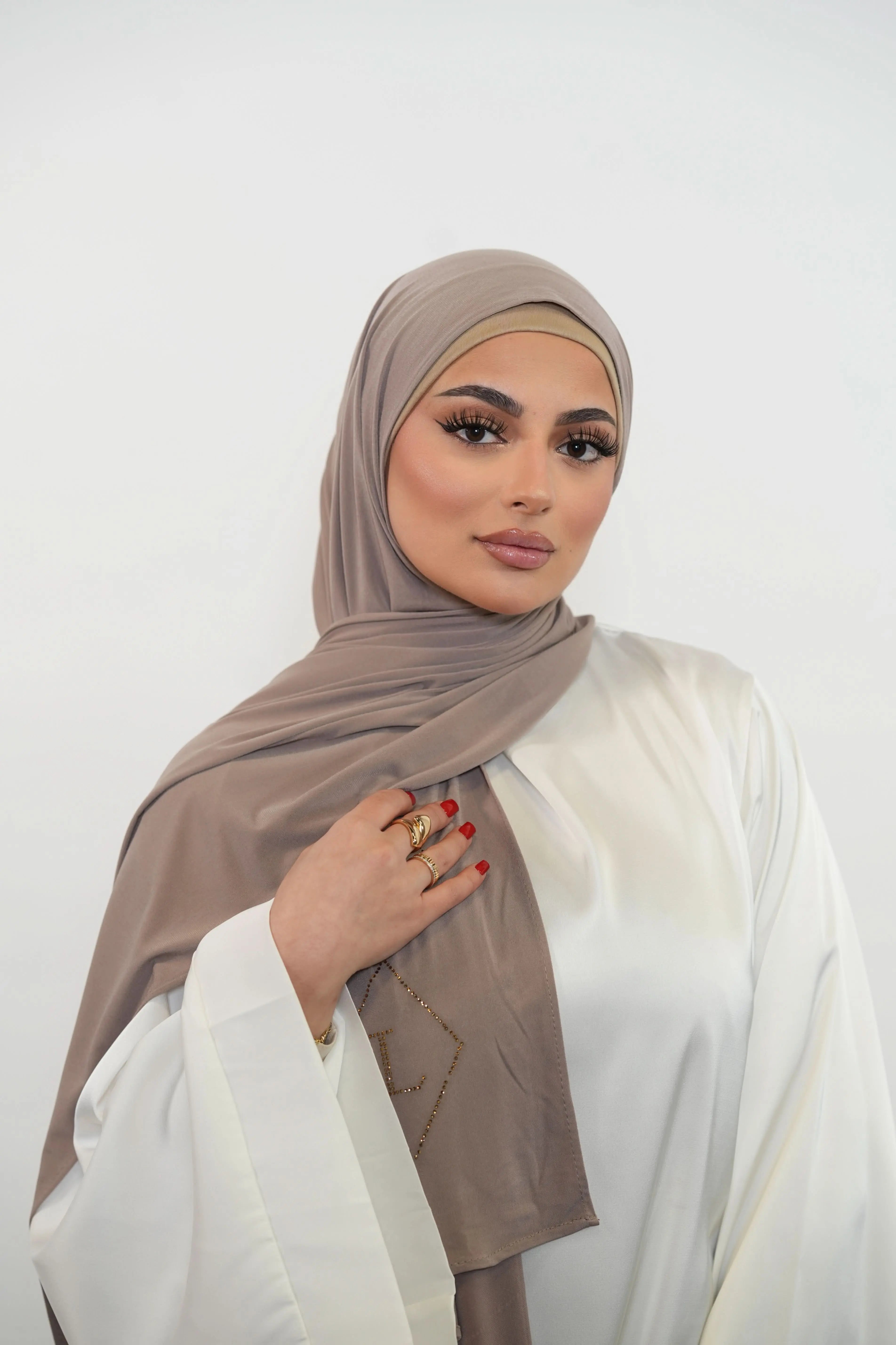 Premium Jersey Strass “L” - ash brown - Losyana.Shop