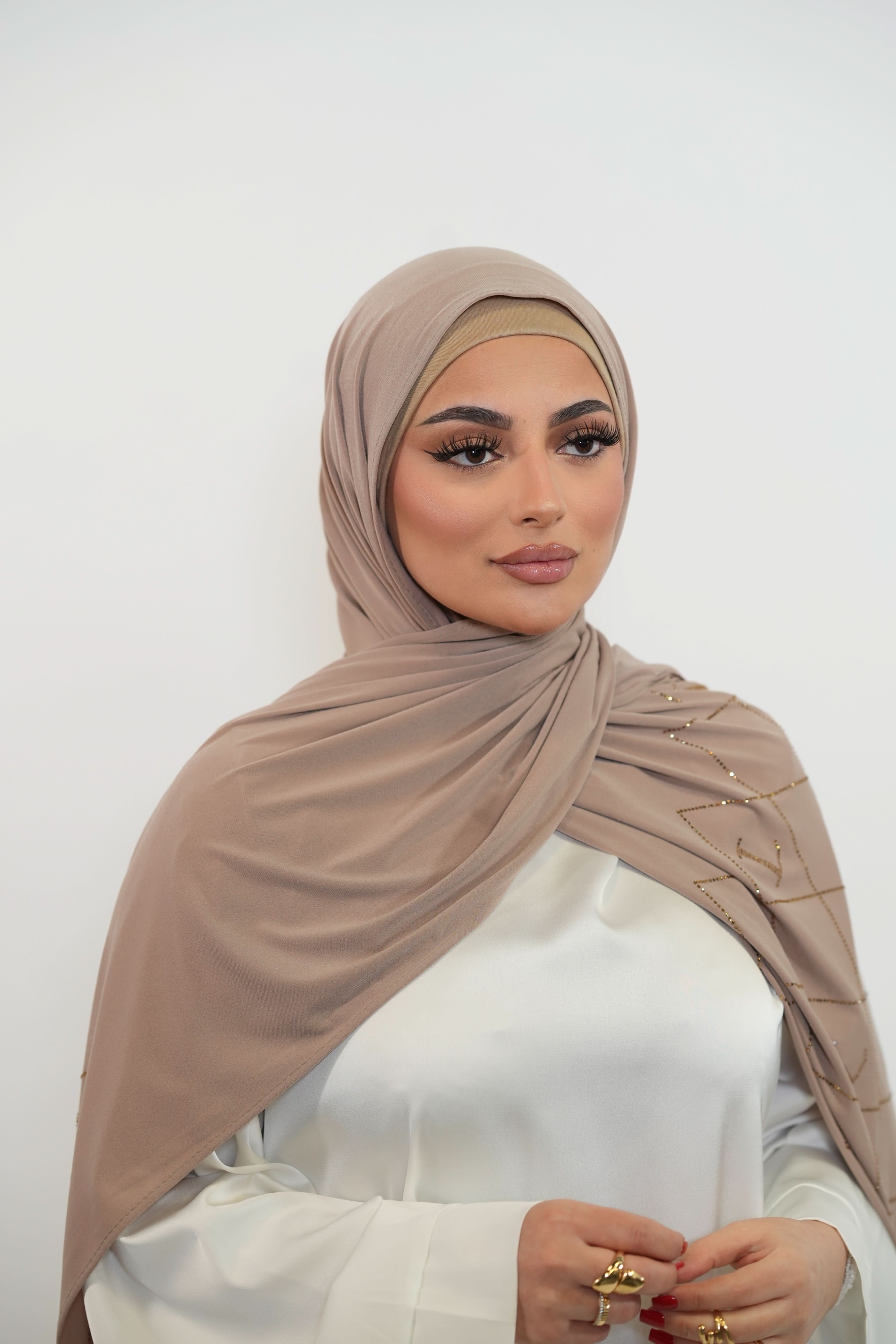 Premium Jersey Strass “L” - sandy beige - Losyana.Shop