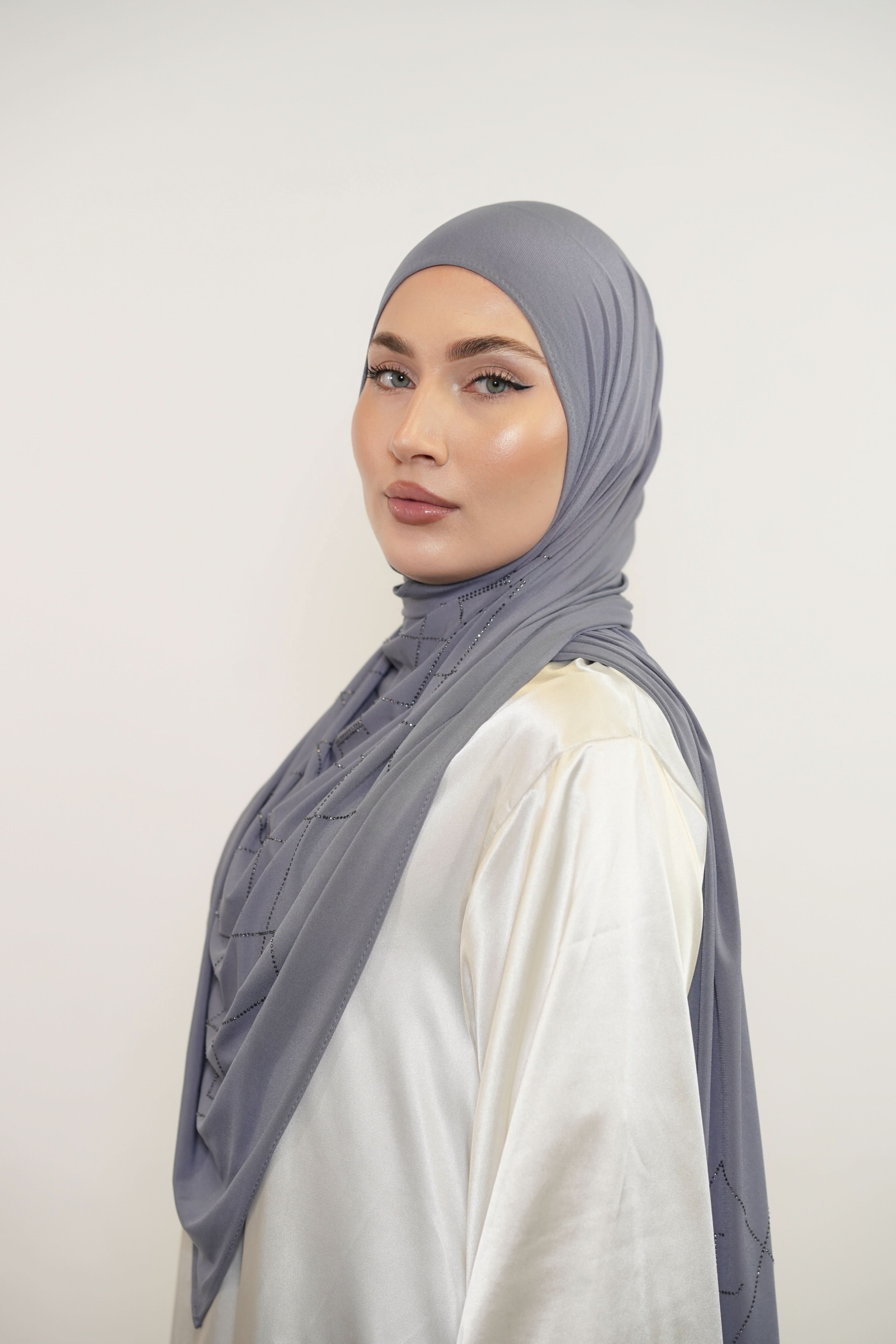 Premium Jersey Strass “L” - blue grey - Losyana.Shop