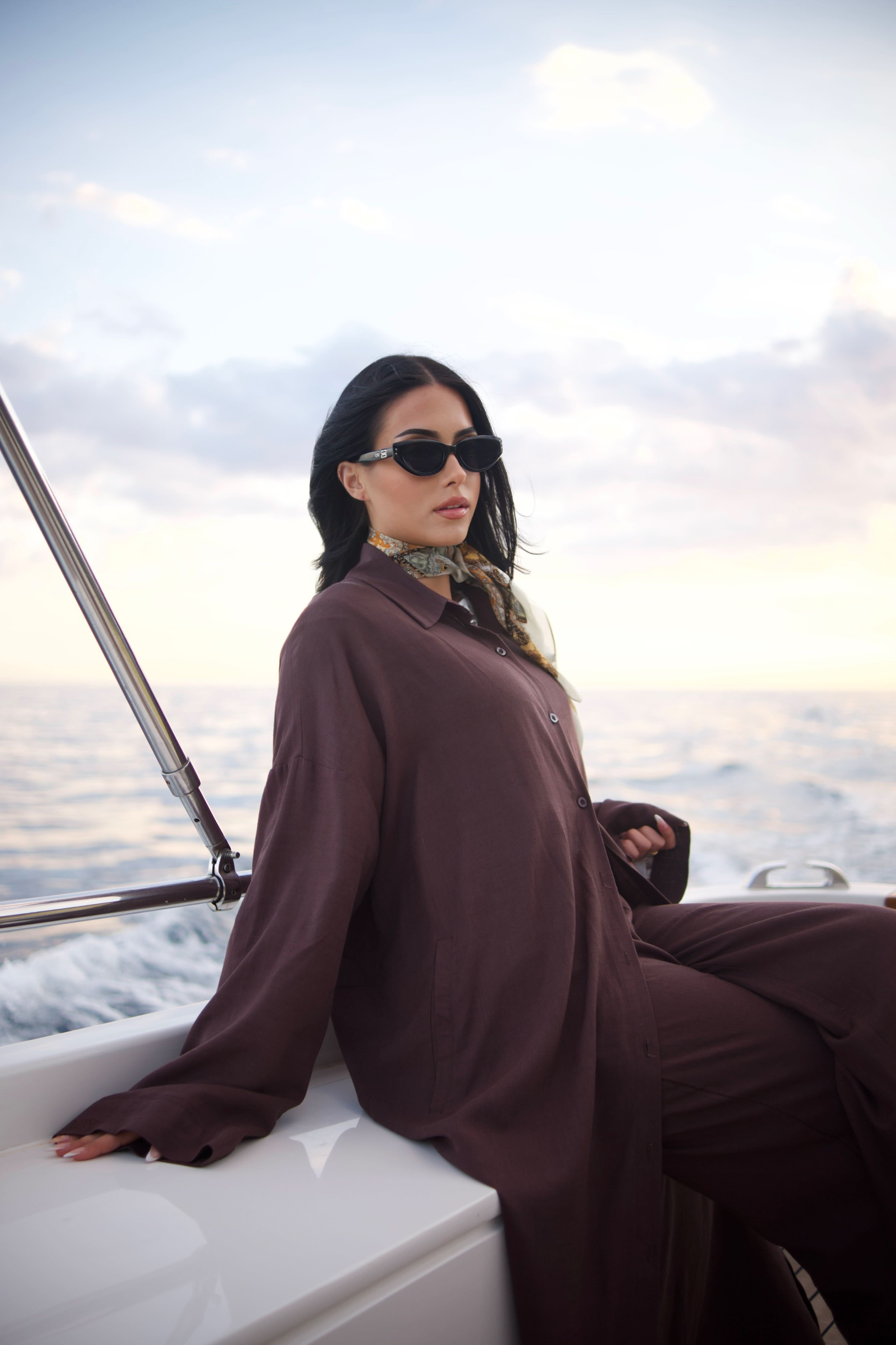 LSY SUN GLASSES - BLACK - Losyana.Shop