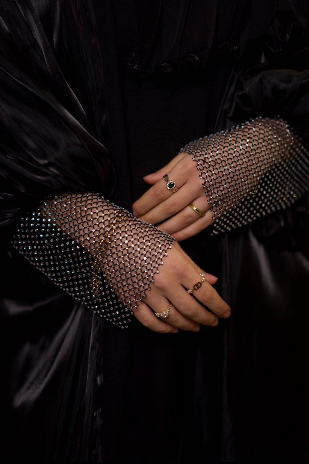 Emirate abaya - black - Losyana.Shop