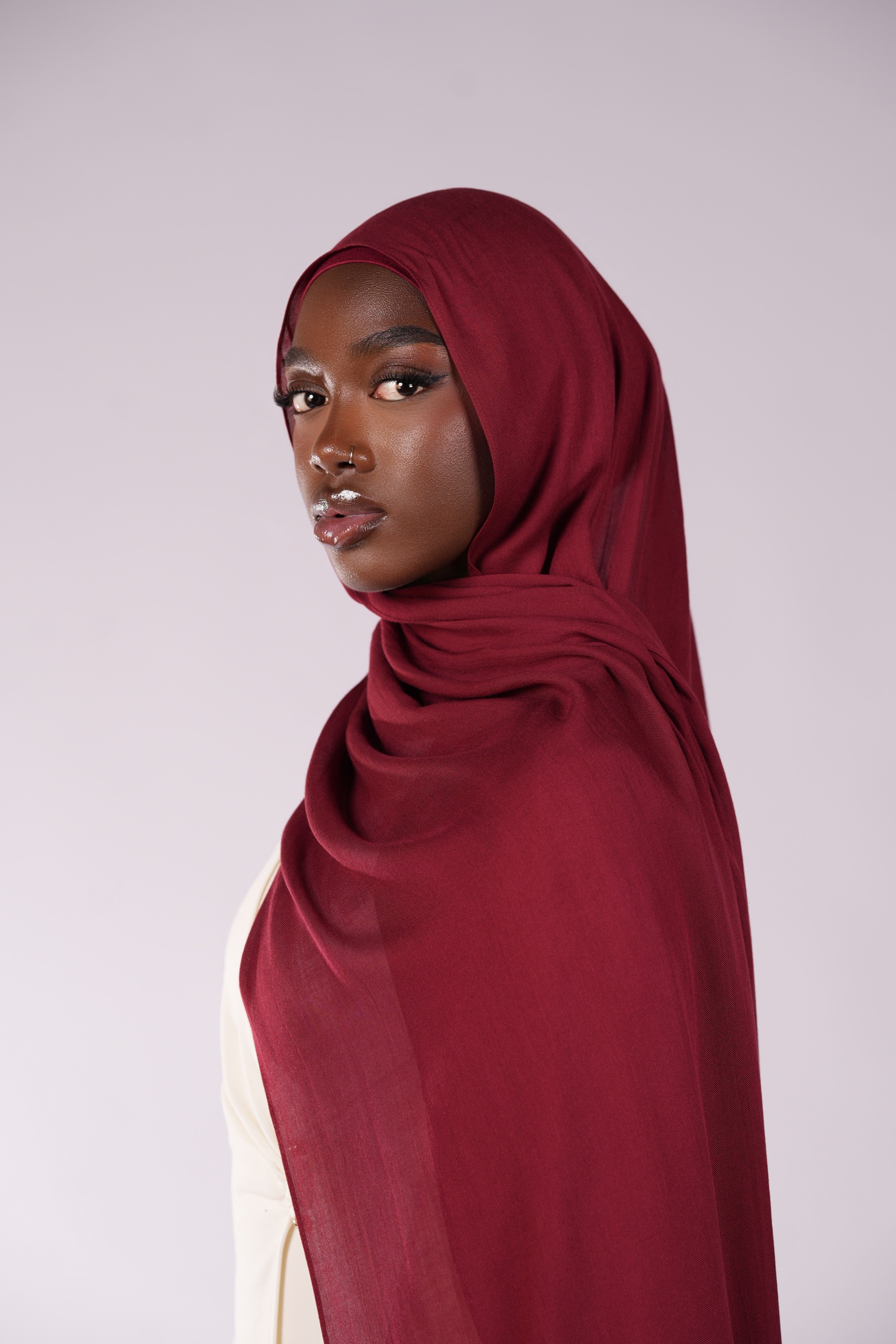 Lightweight Modal Hijab