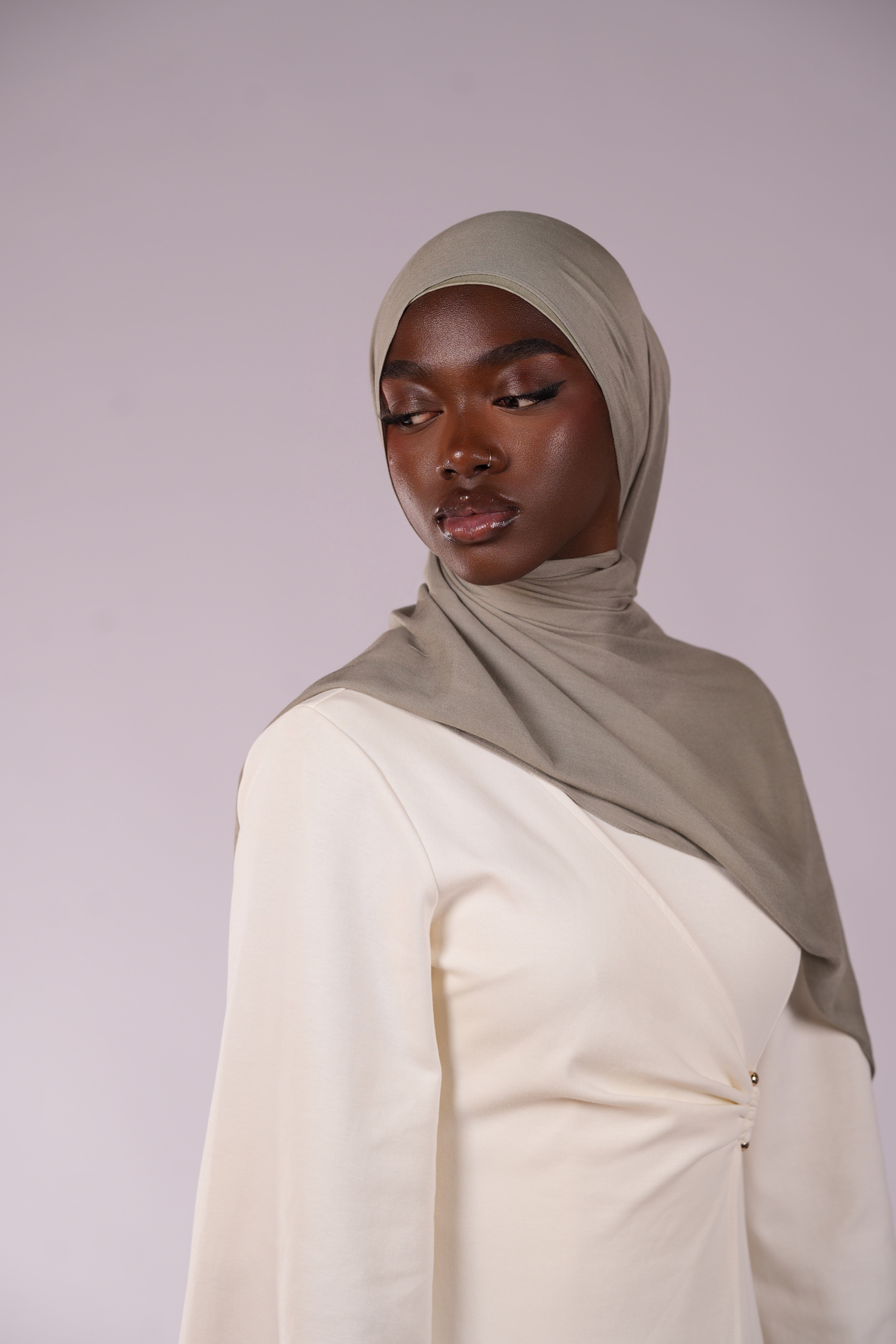 Lightweight Modal Hijab