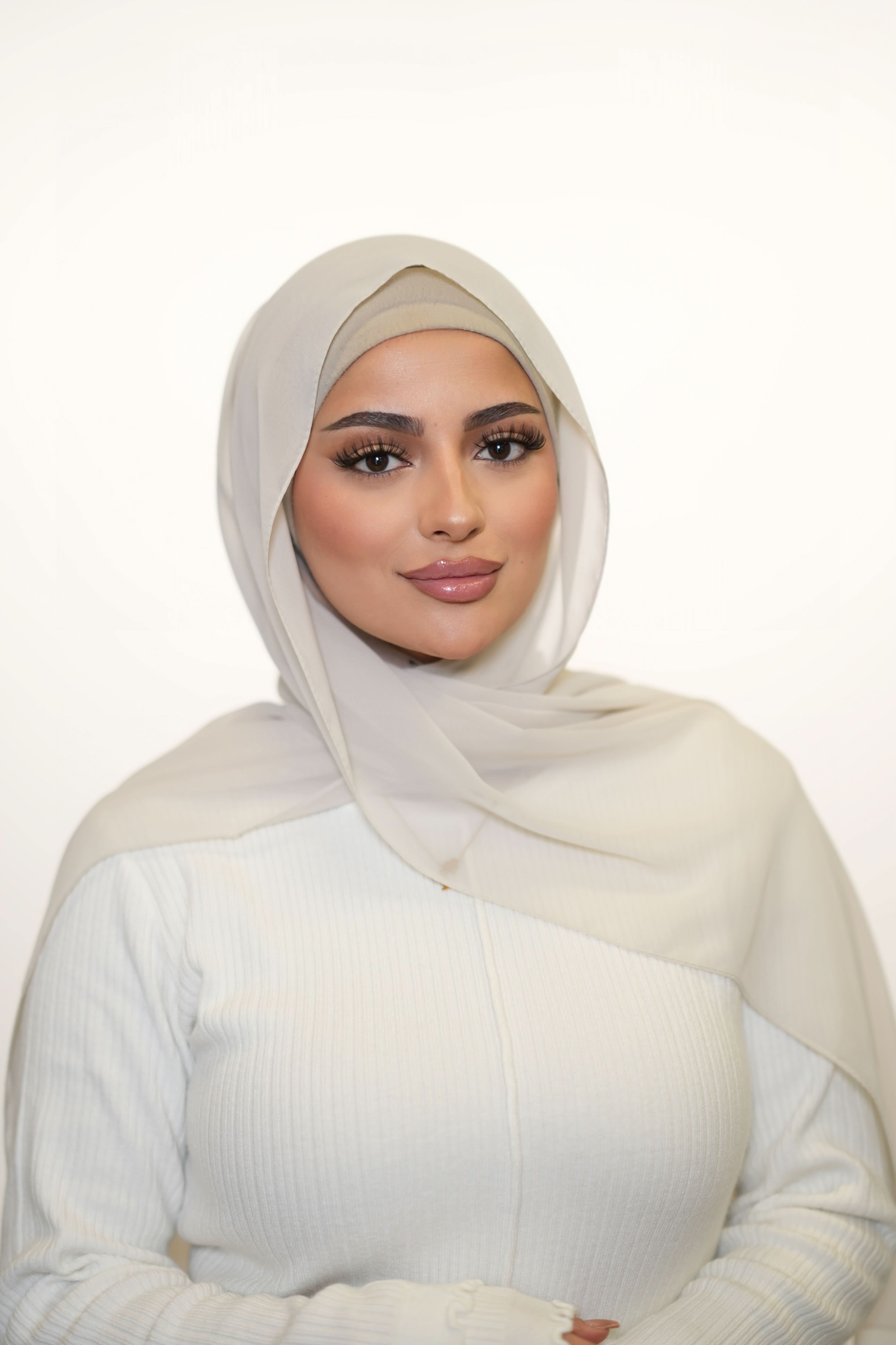 Chiffon - cream white - Losyana.Shop