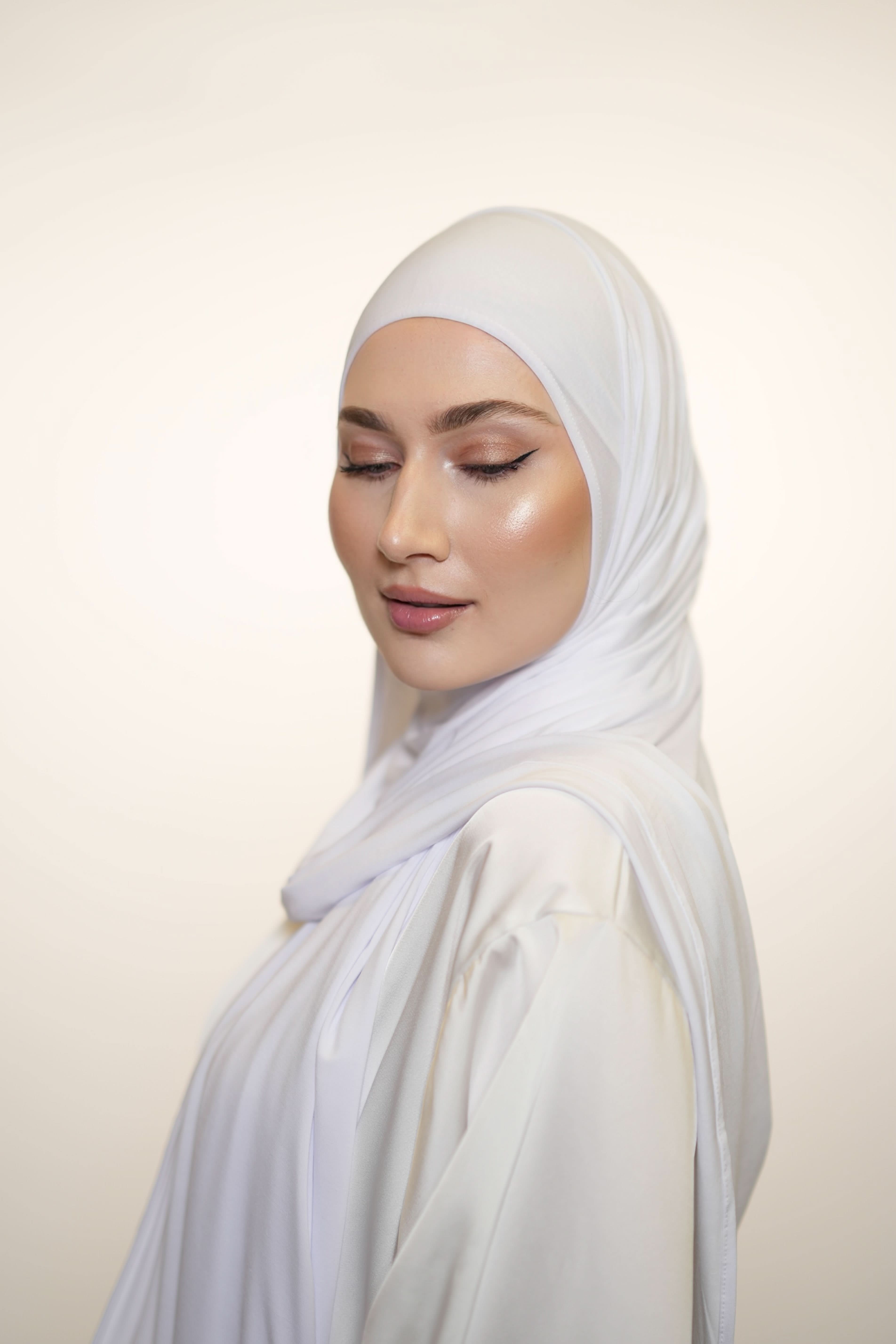 Vela Jersey - cold white - Losyana.Shop