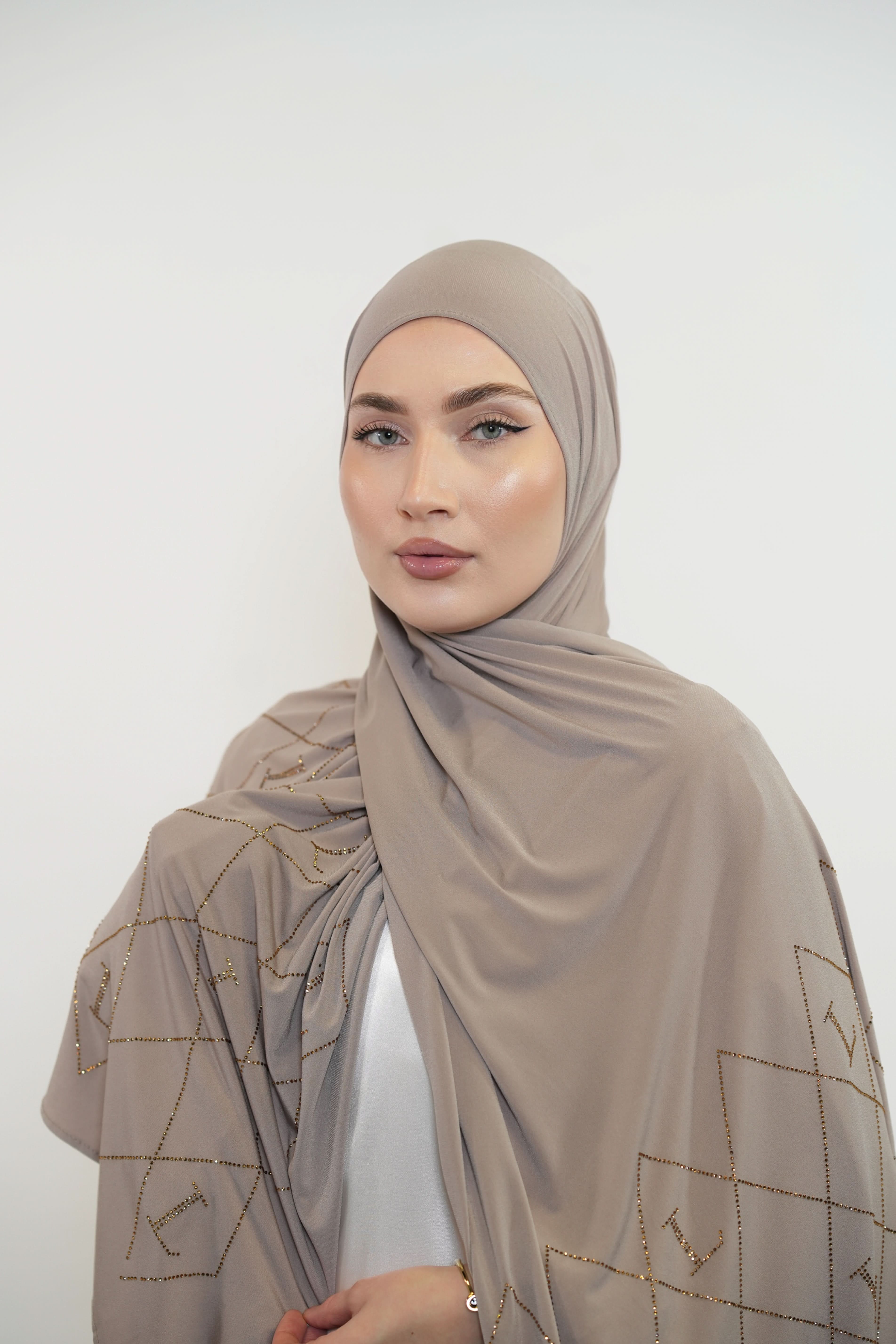 Premium Jersey Strass “L” - dark beige - Losyana.Shop