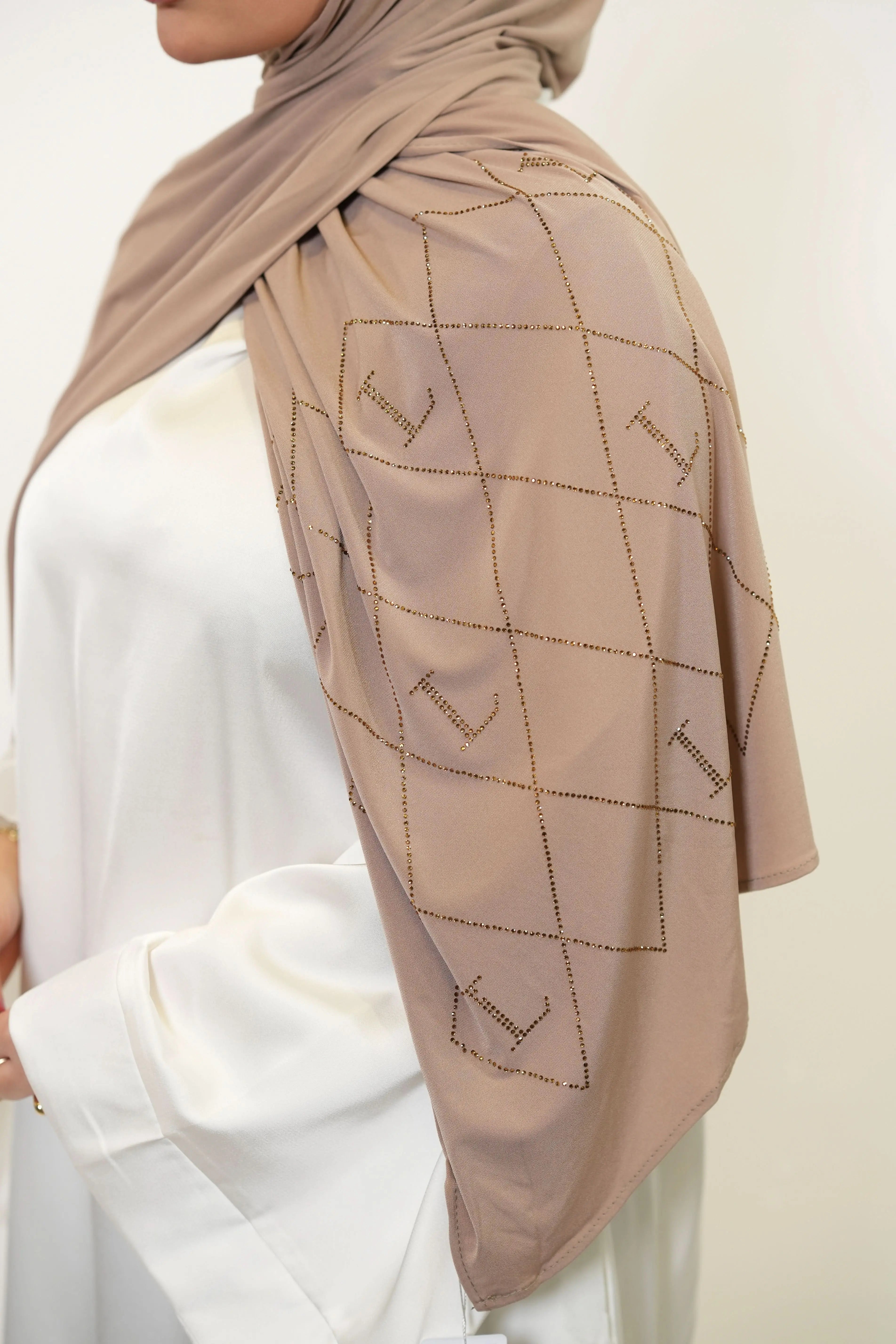 Premium Jersey Strass “L” - sandy beige - Losyana.Shop