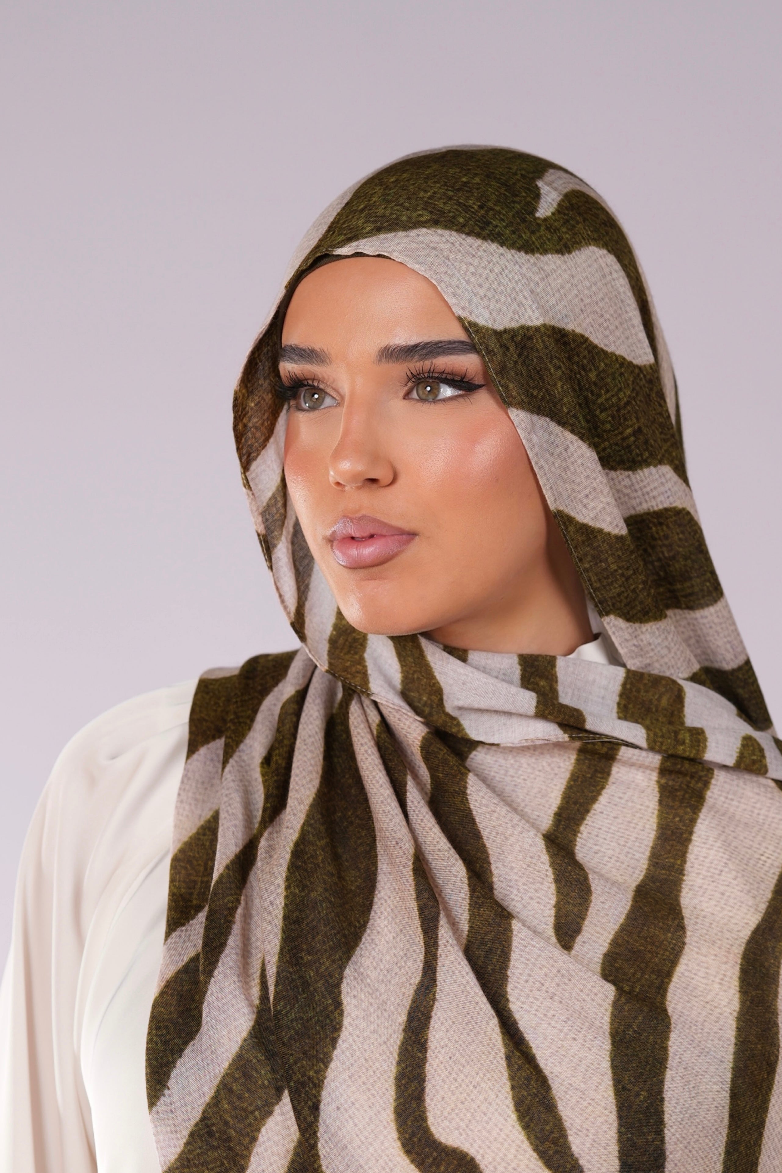 Lightweight Modal - OLIVE WAVE