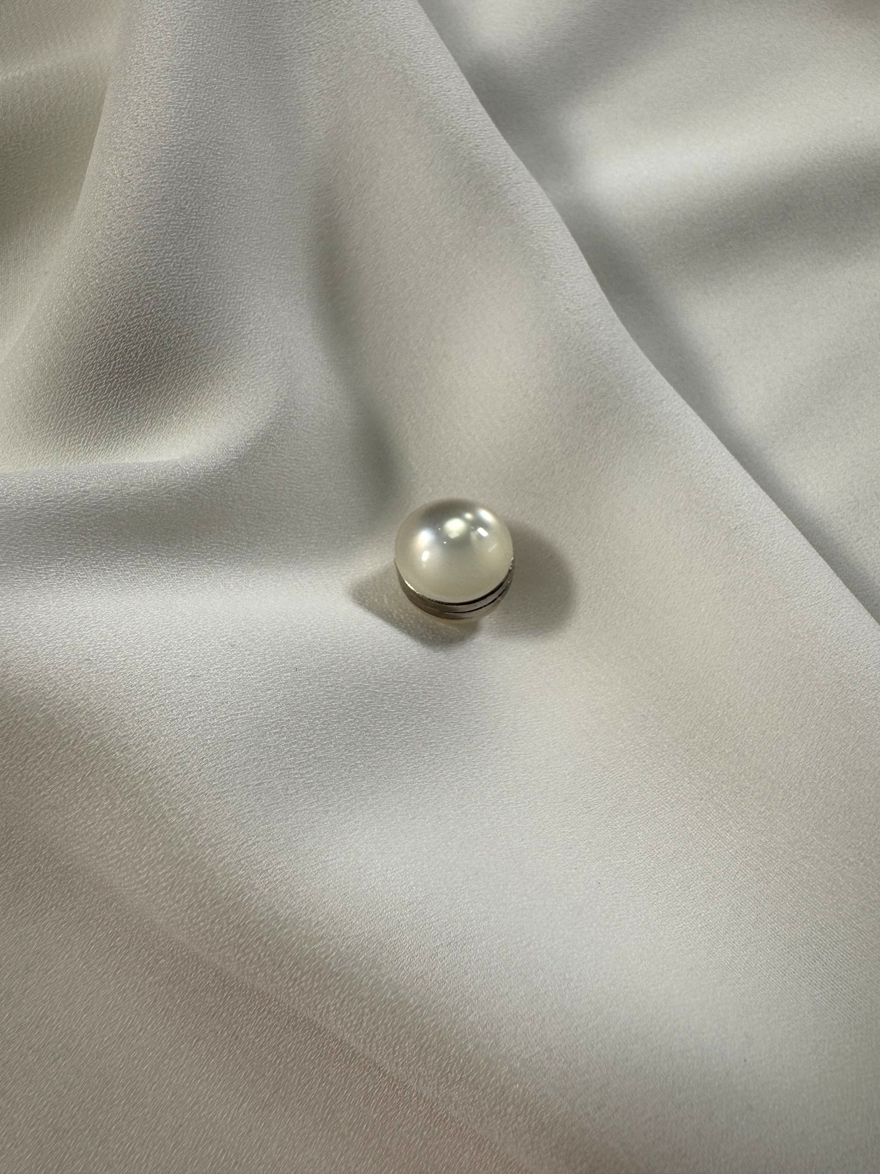 Magnet - white - Losyana.Shop