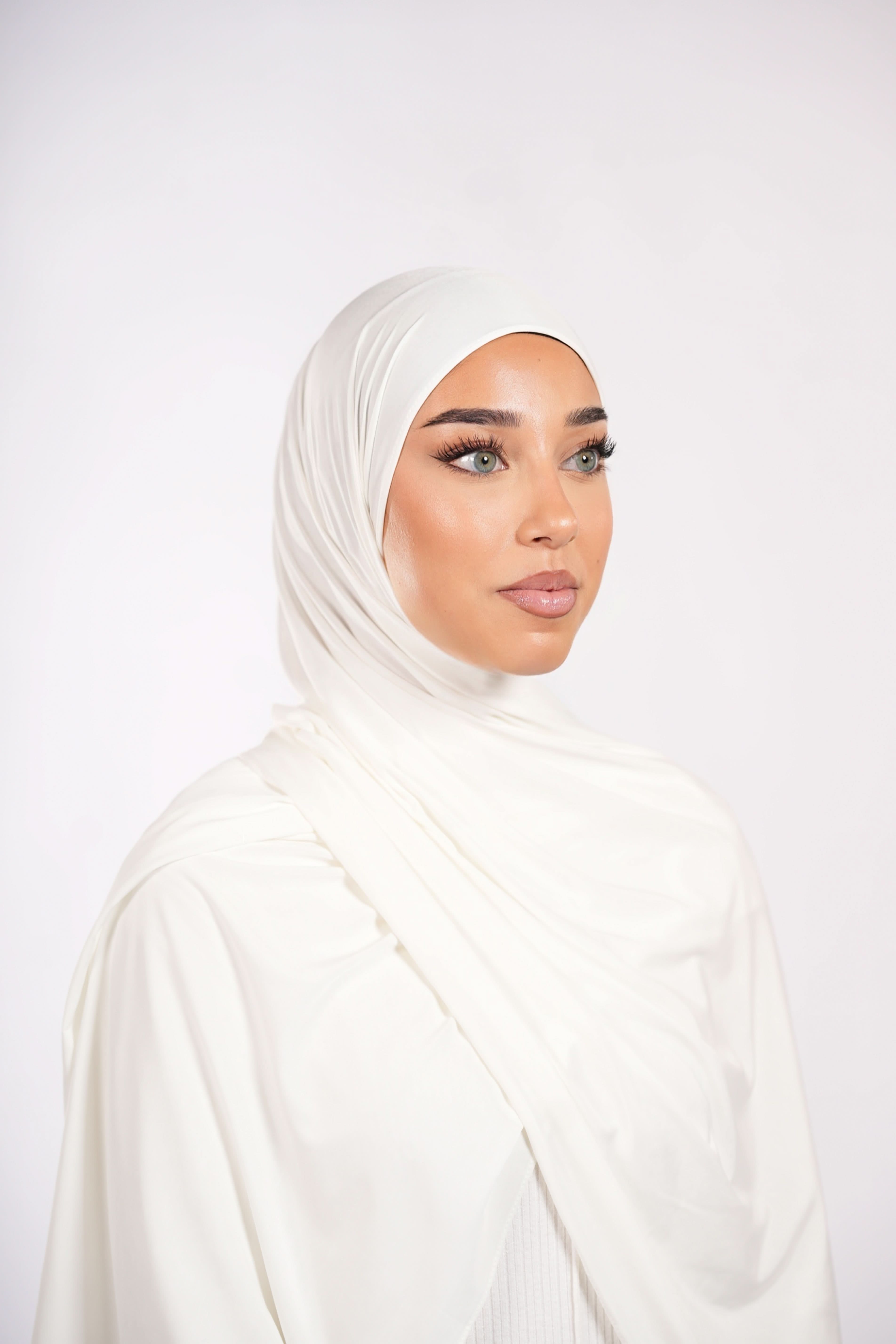 Liquid Jersey - White - Losyana.Shop