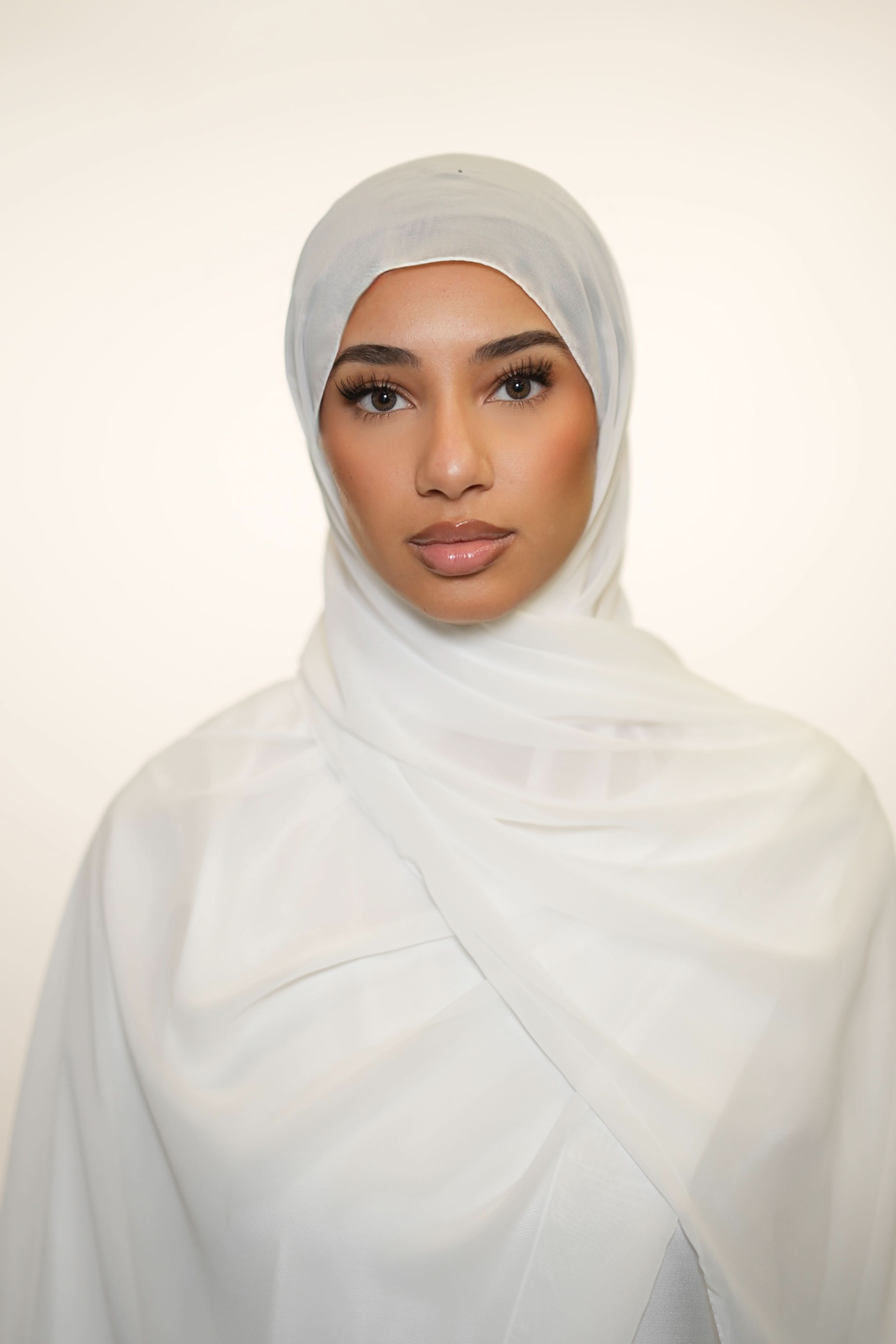 Chiffon - off white - Losyana.Shop