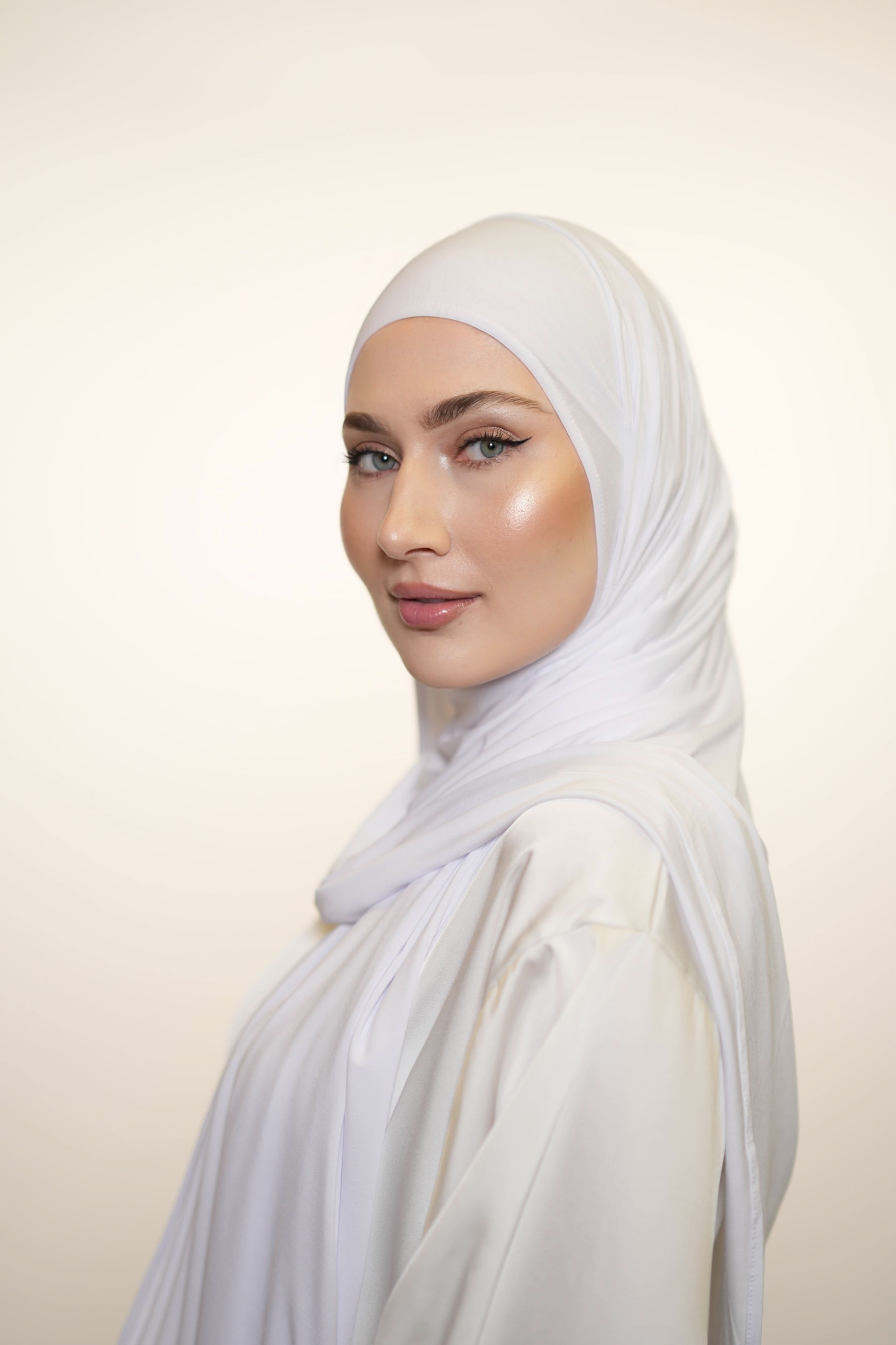 Vela Jersey - cold white - Losyana.Shop