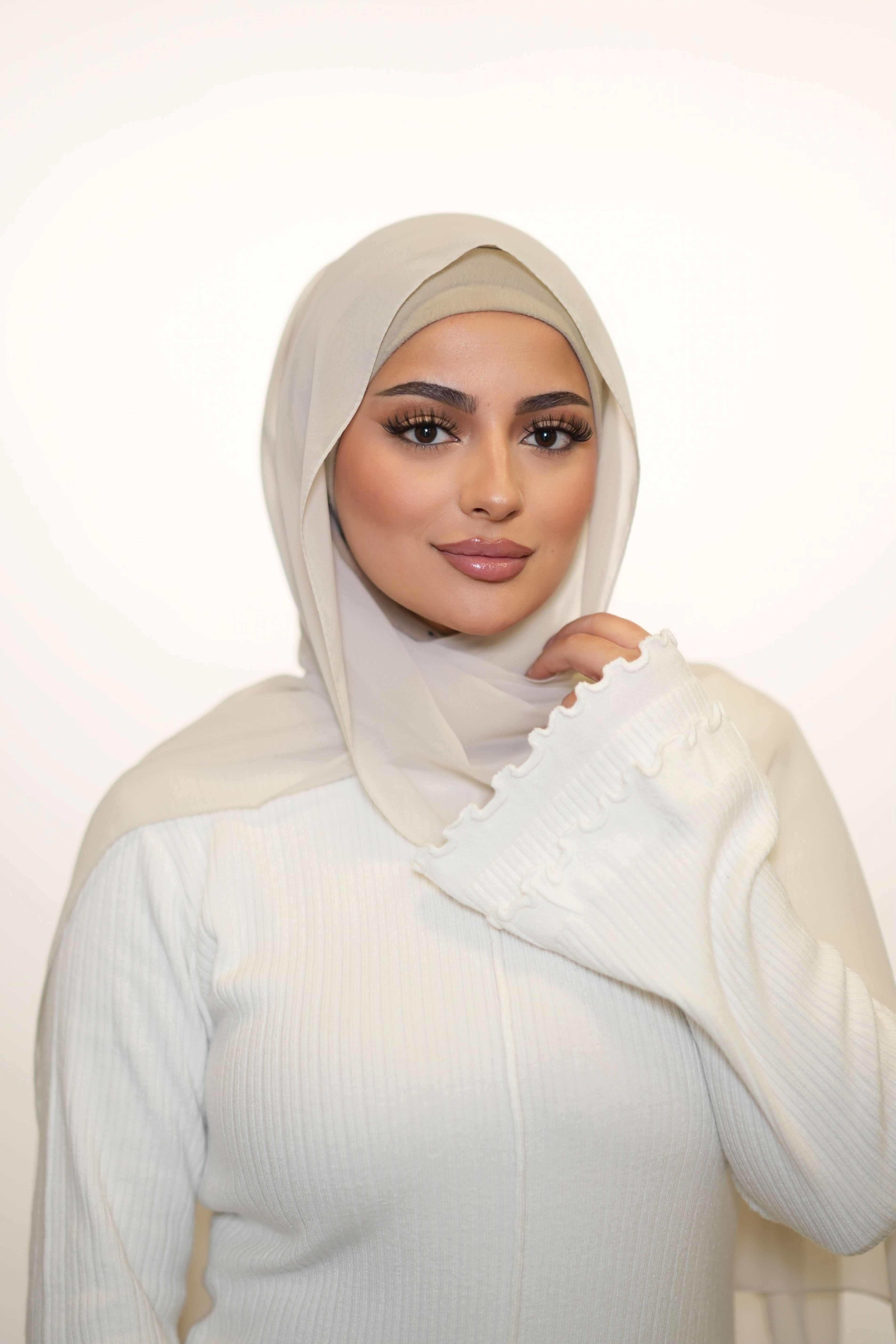 Chiffon - cream white - Losyana.Shop