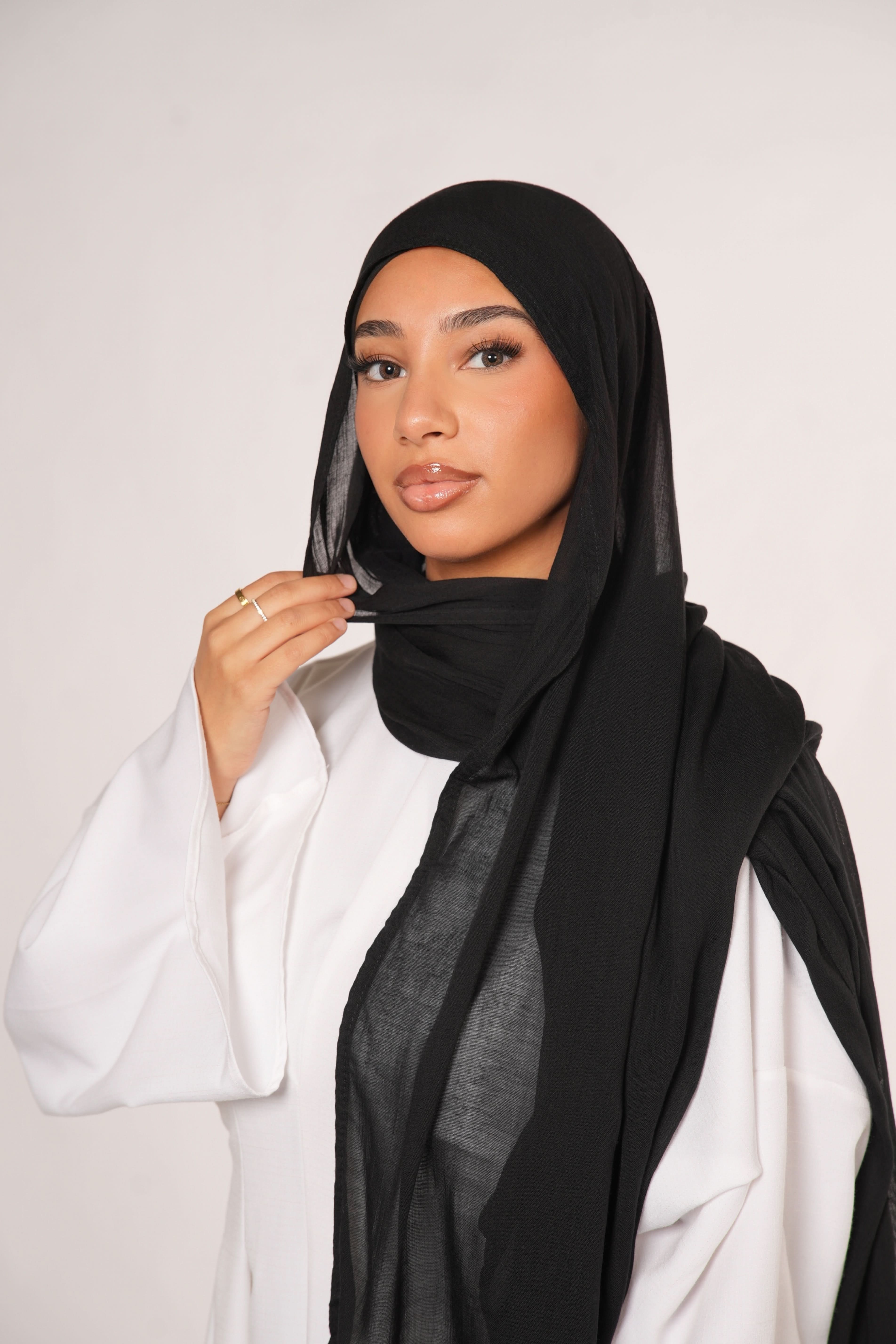MODAL HIJAB - BLACK - Losyana.Shop