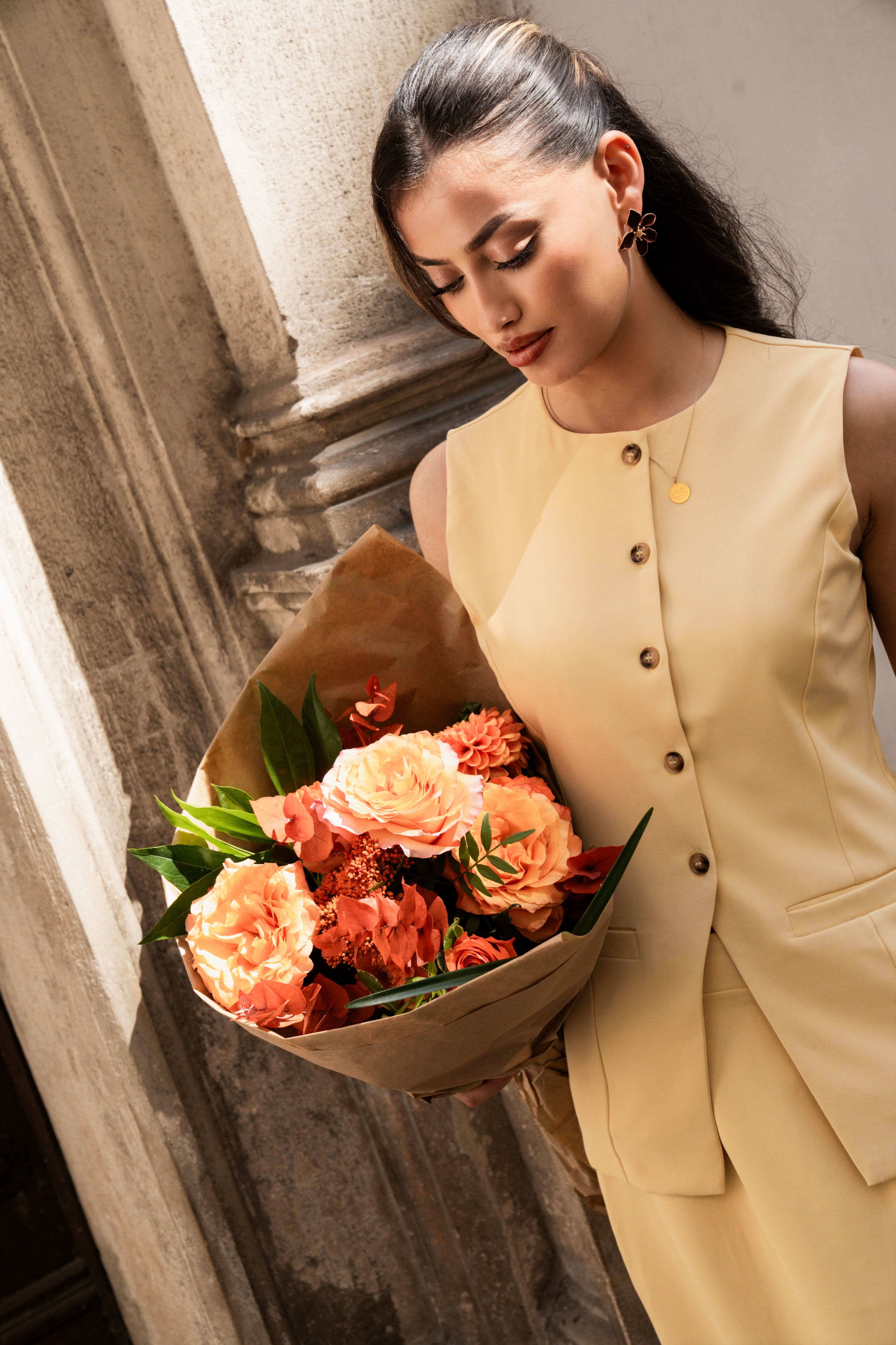 old vienna vest - butter yellow - Losyana.Shop