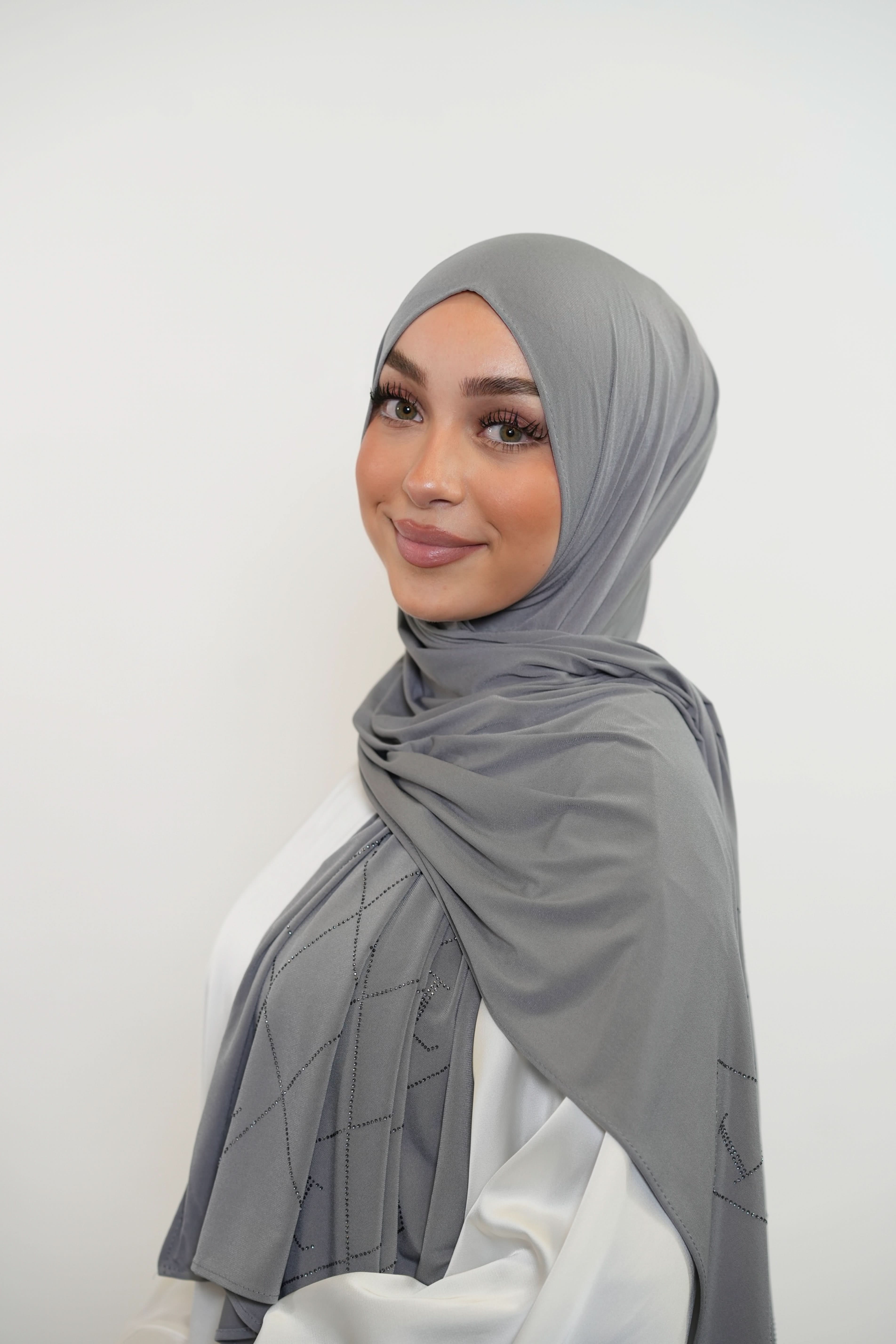 Premium Jersey Strass “L” - ashy grey - Losyana.Shop