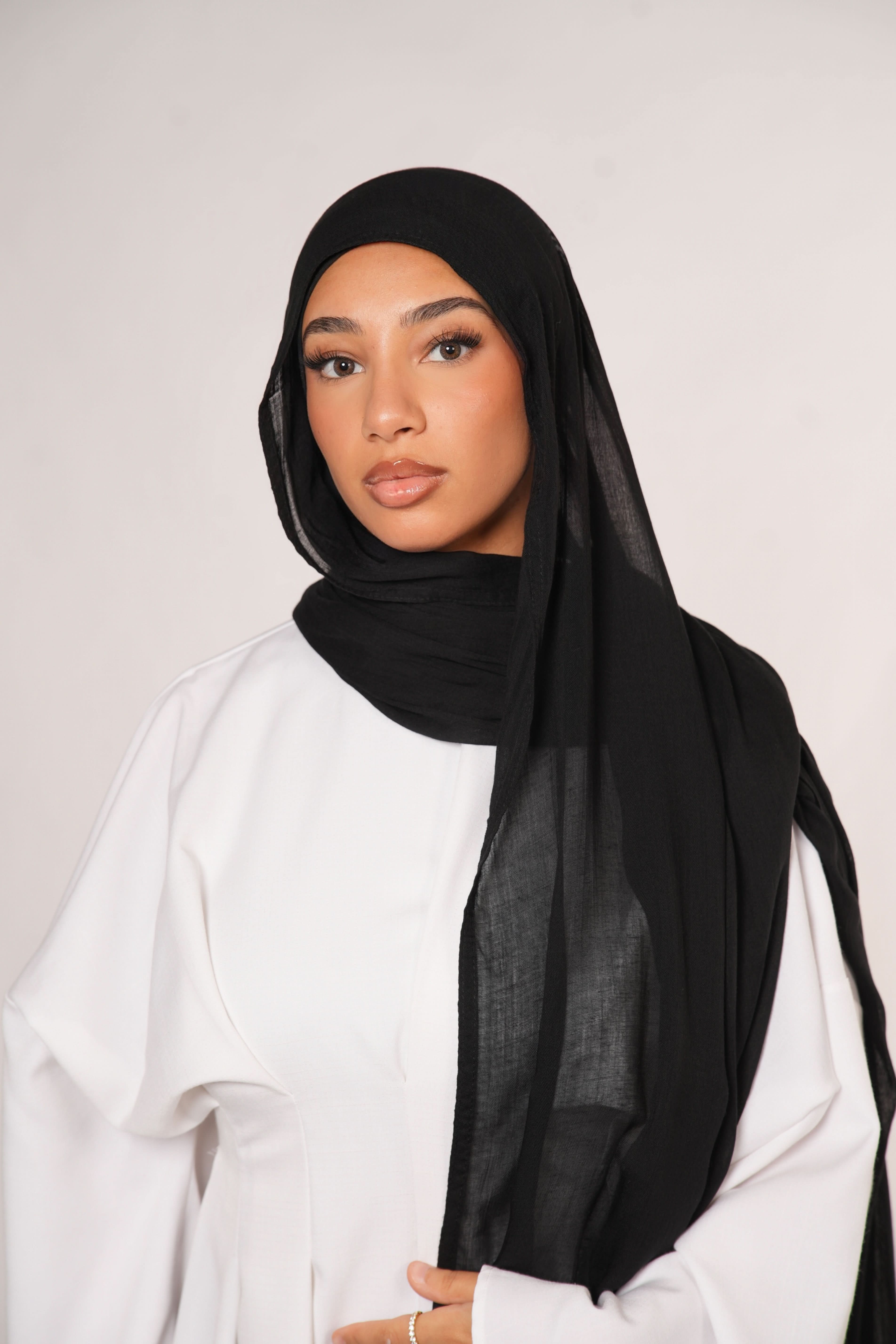 MODAL HIJAB - BLACK - Losyana.Shop