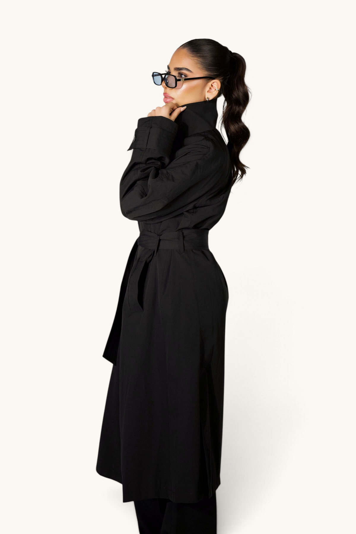Schwarzer langer Trenchcoat von LOSYANA, eleganter Mantel mit Gürtel und Knöpfen, für Damen, modischer Schutz vor Wind und Regen
