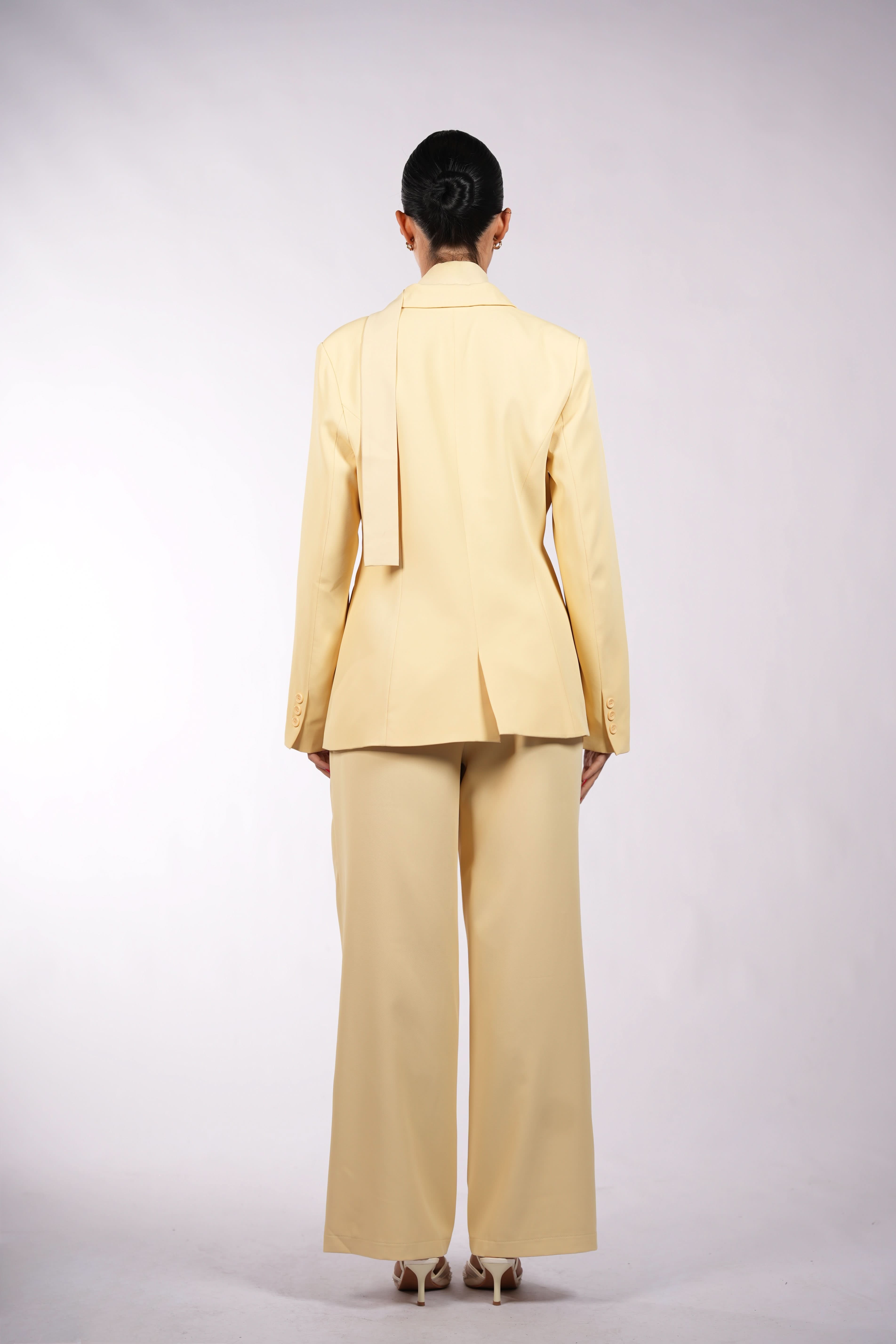 the palais blazer - butter yellow - Losyana.Shop