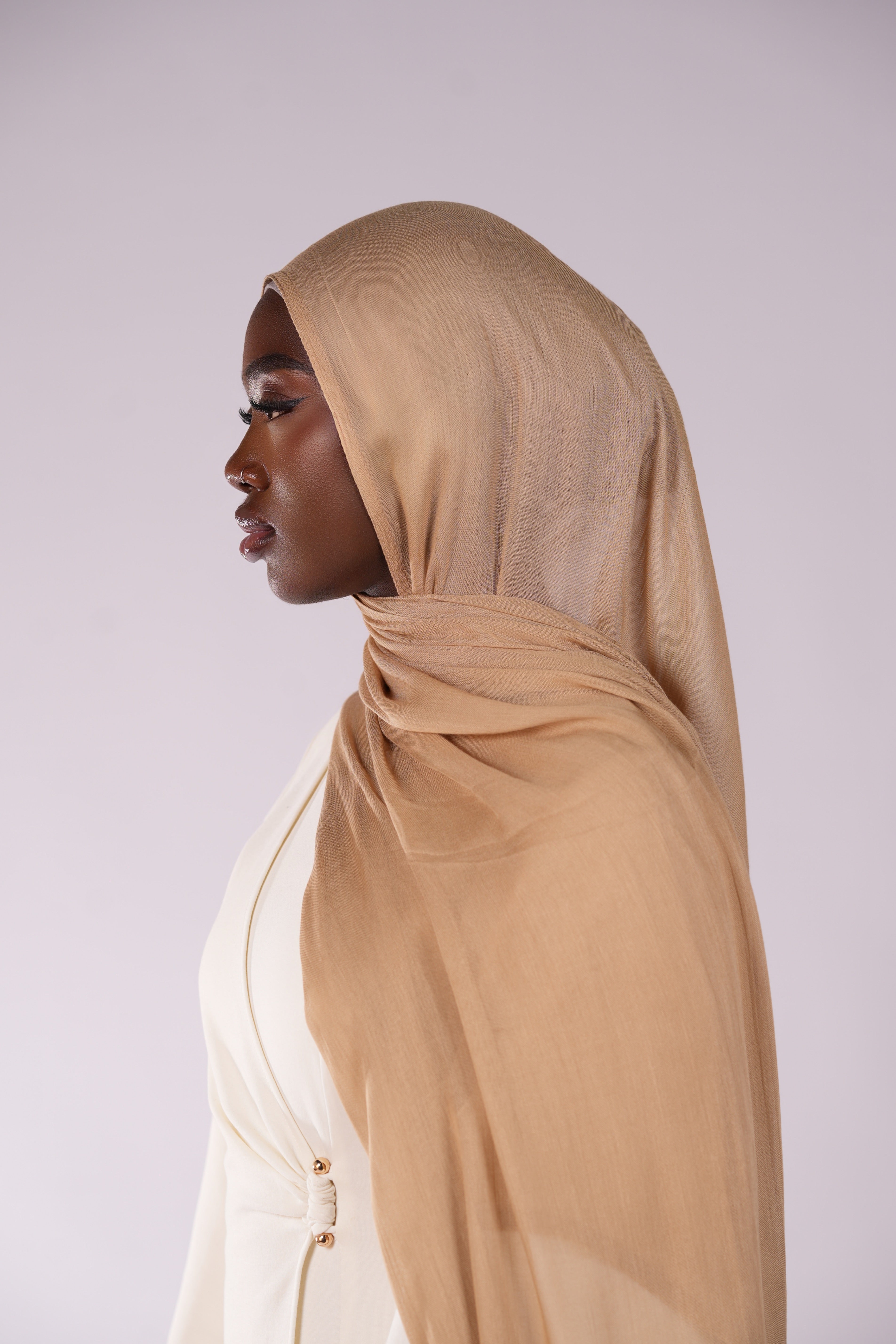 Lightweight Modal Hijab