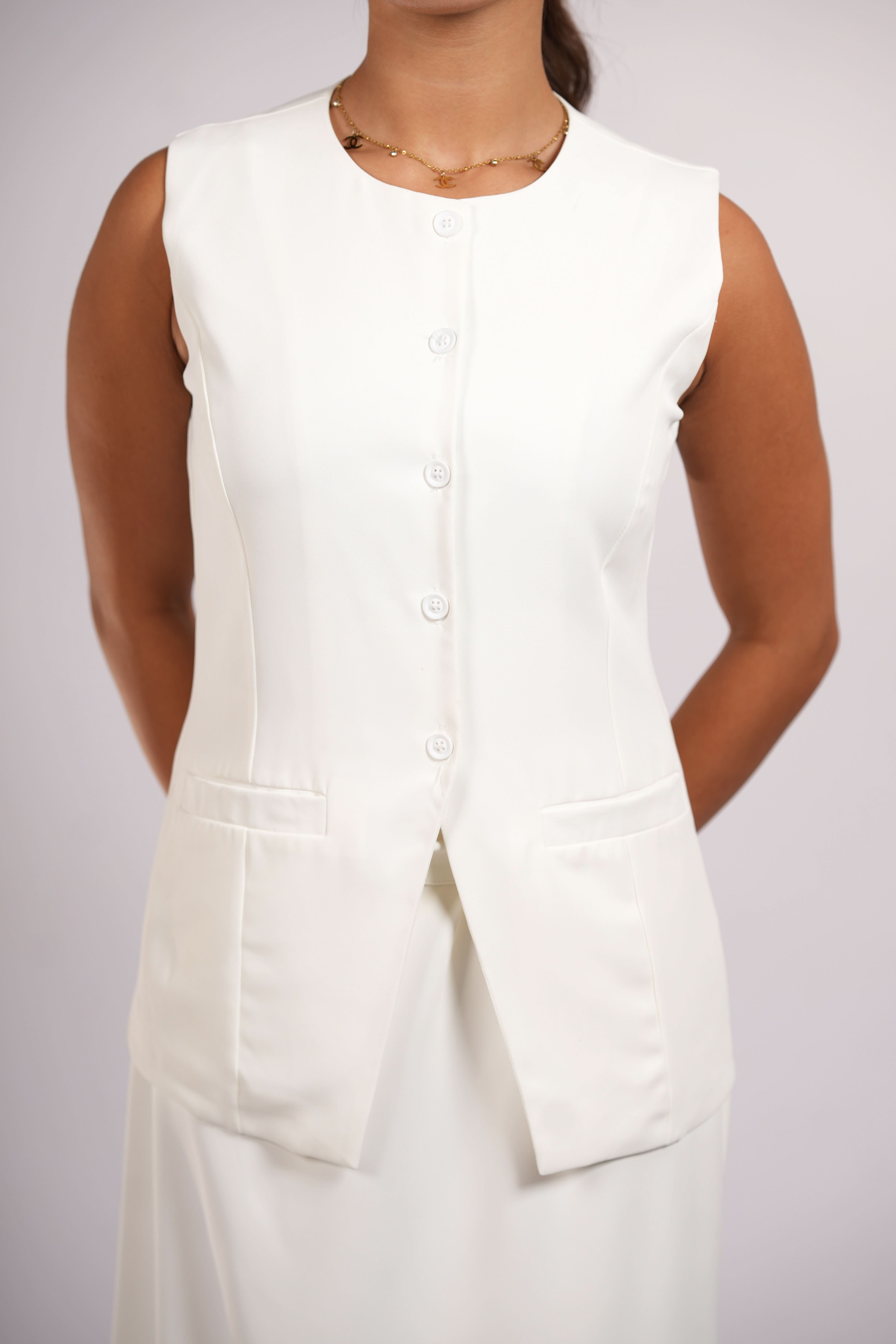 old vienna vest - white - Losyana.Shop