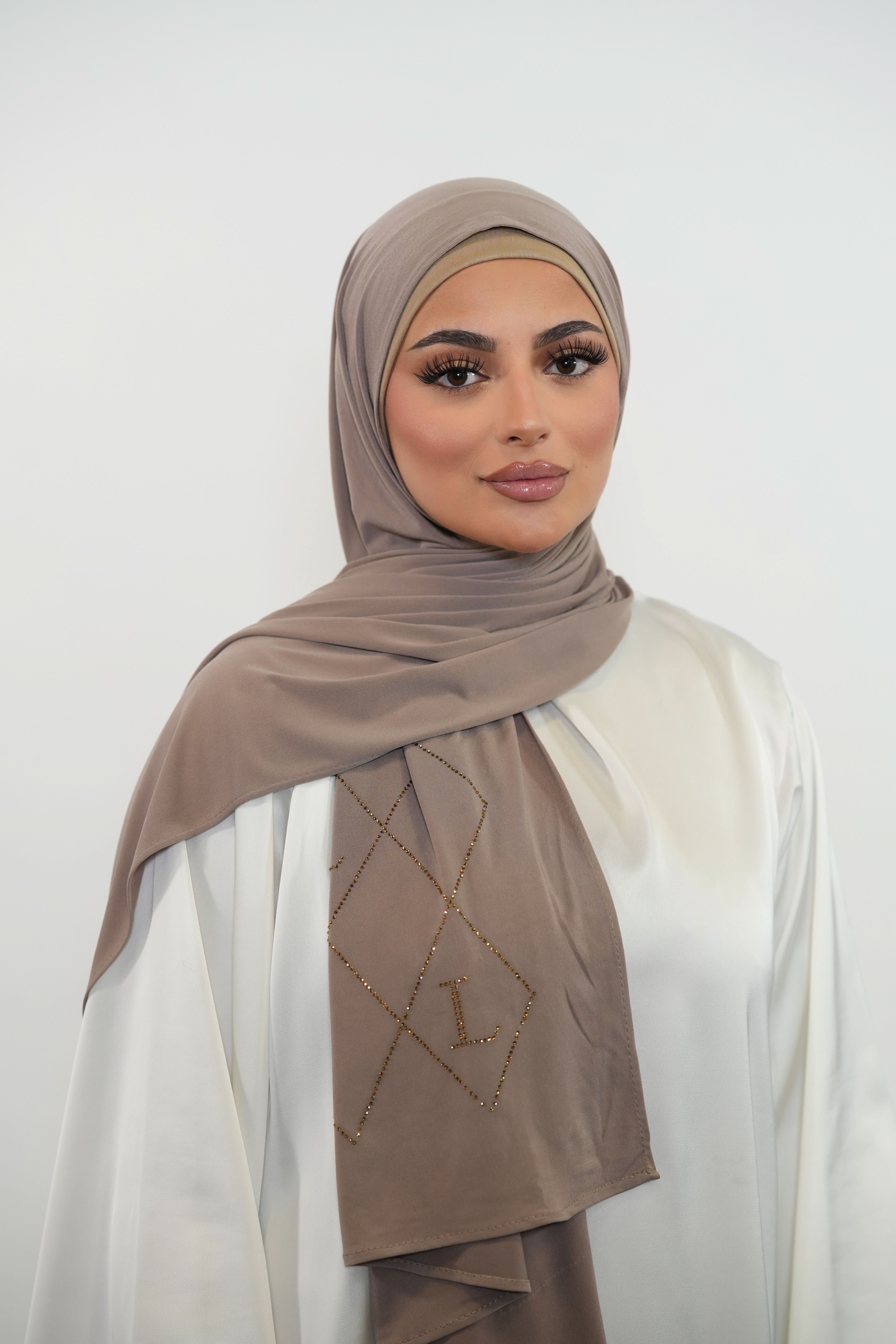 Premium Jersey Strass “L” - ash brown - Losyana.Shop