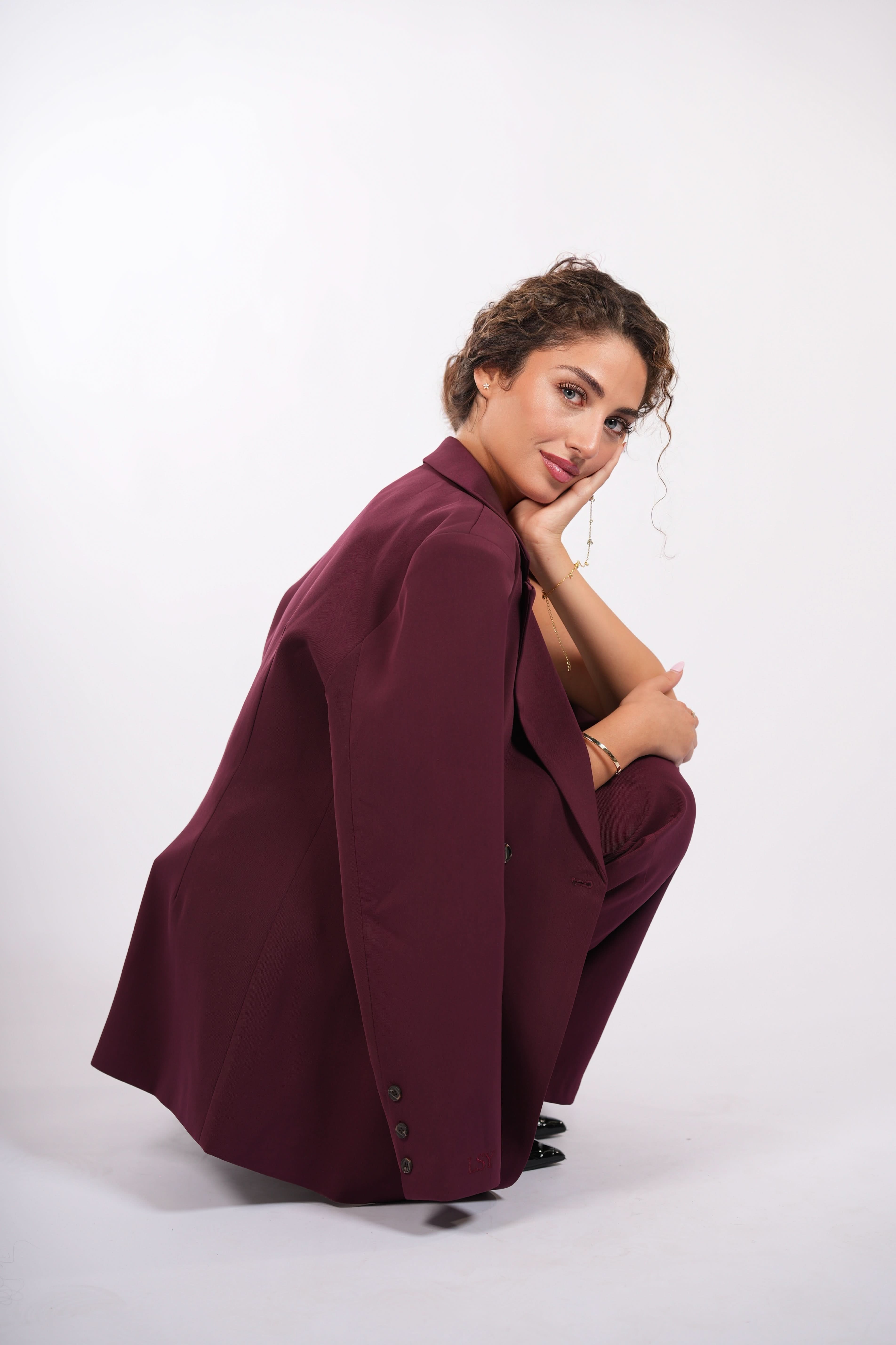 the noble belted blazer - burgundy - Losyana.Shop