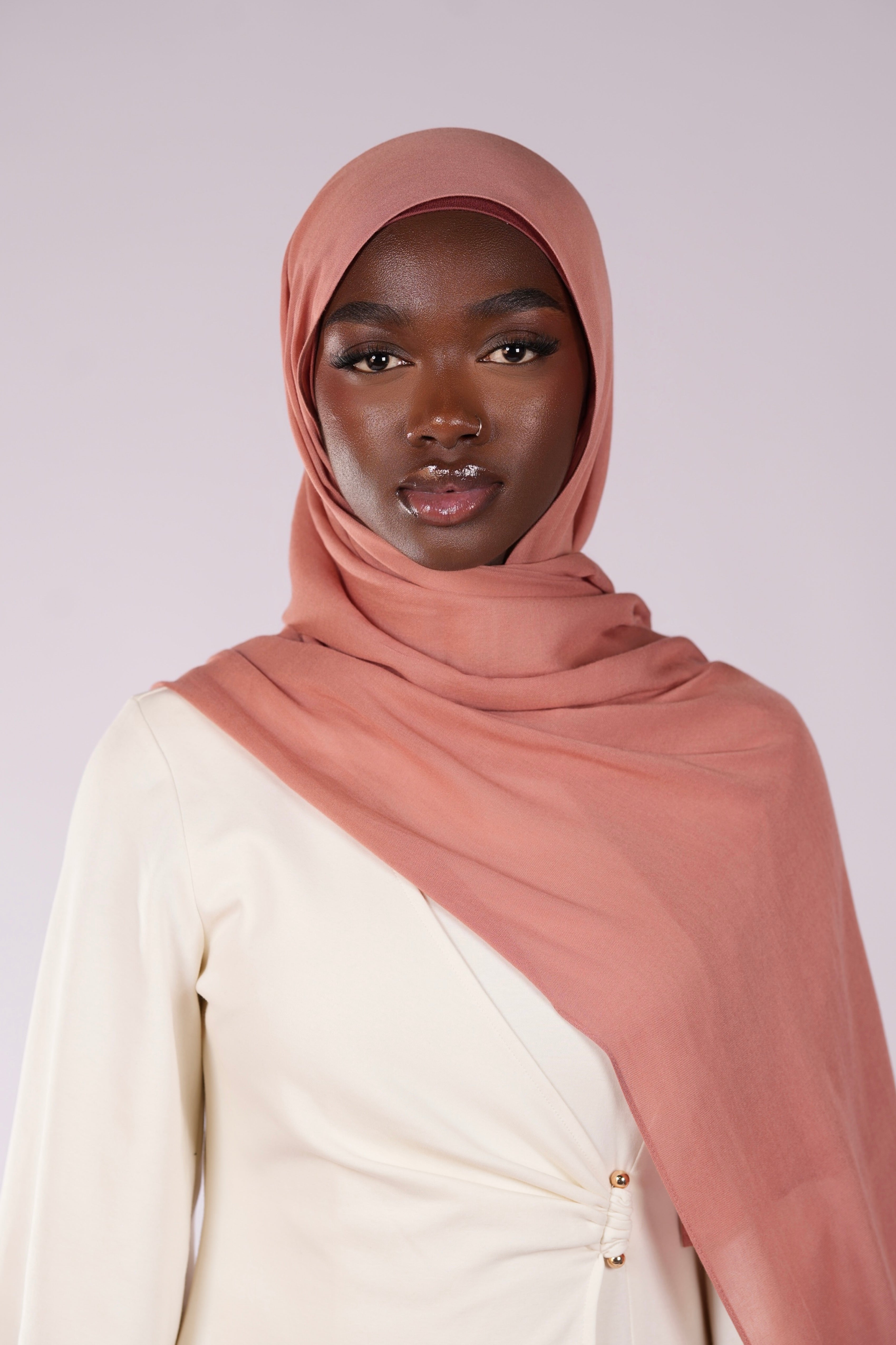 Lightweight Modal Hijab