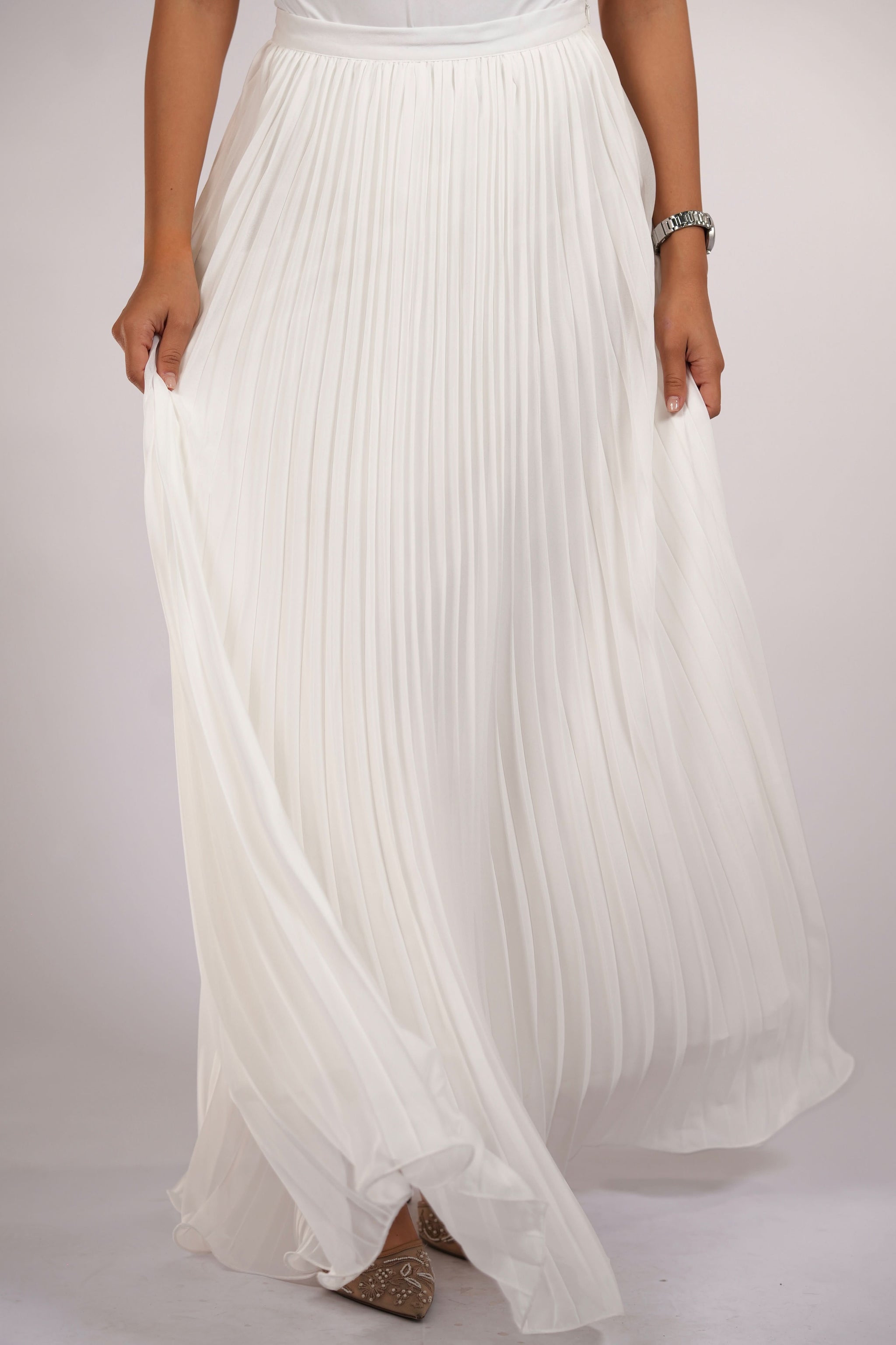 pleated skirt - white | LOSYANA