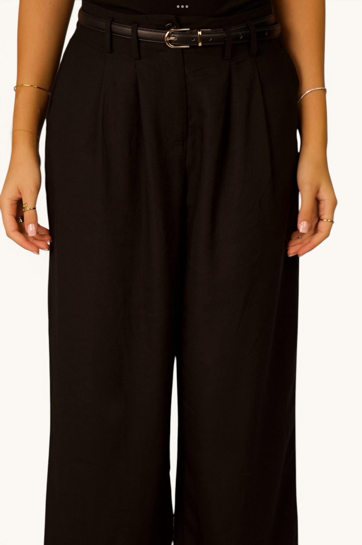 LOSYANA Premium Leinen Hose in Schwarz mit weitem Bein, lockerer Passform und elegantem Gürtel