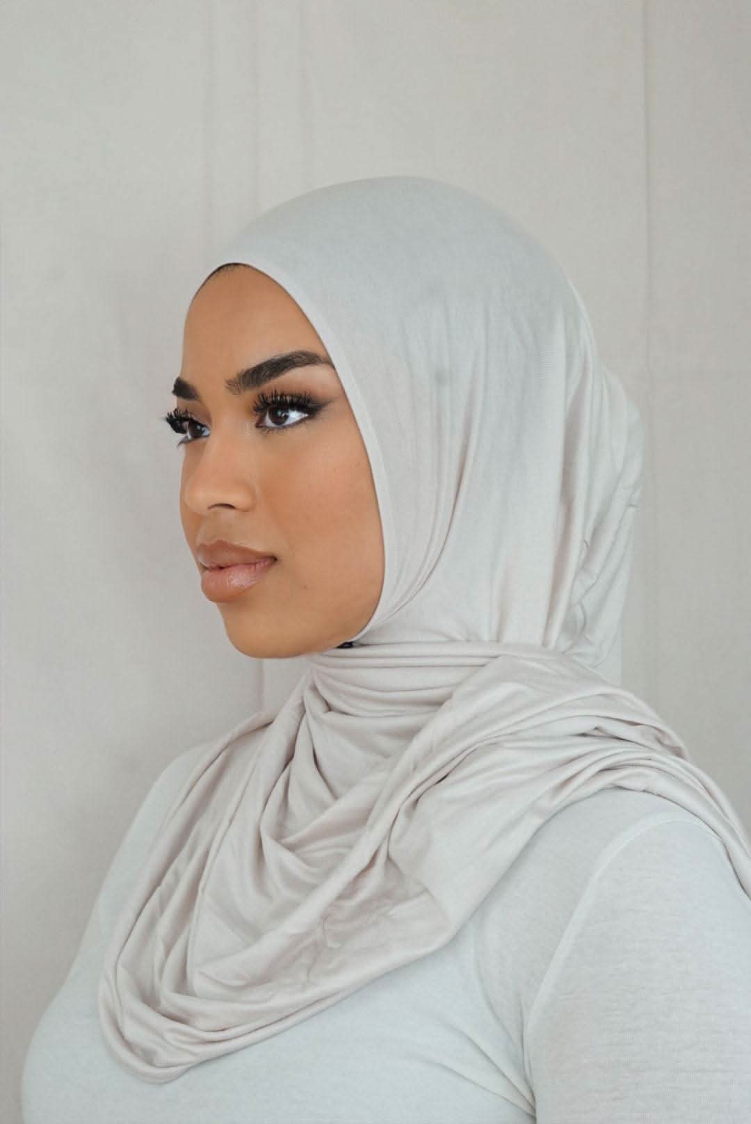 Jersey to go - ashy white - Losyana.Shop