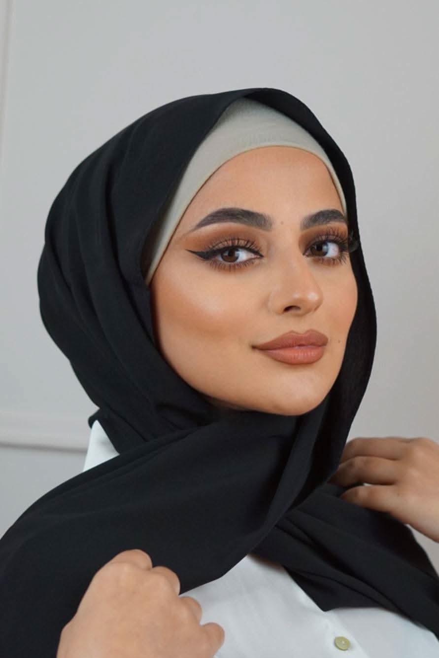 Medina Seide - Black - Losyana.Shop