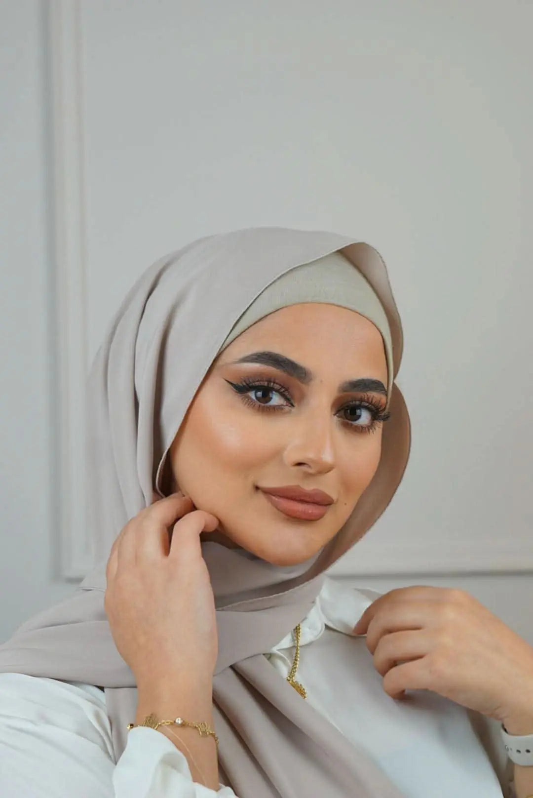 Medina Seide - Grey-beige - Losyana.Shop