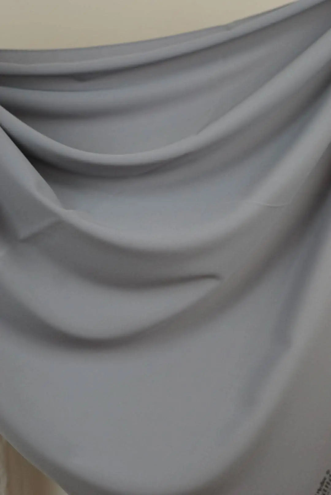Medina Seide - Grey - Losyana.Shop