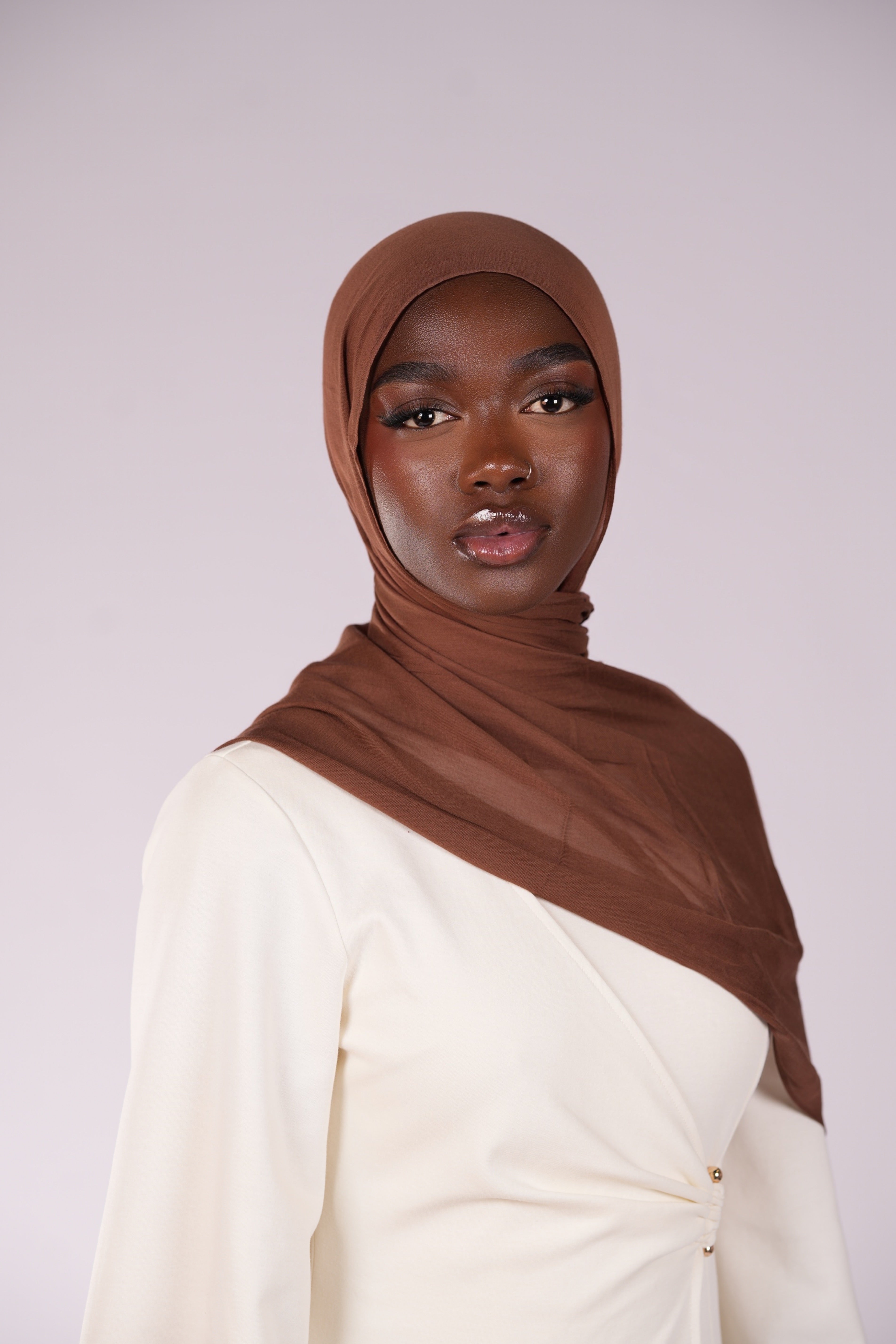 Lightweight Modal Hijab