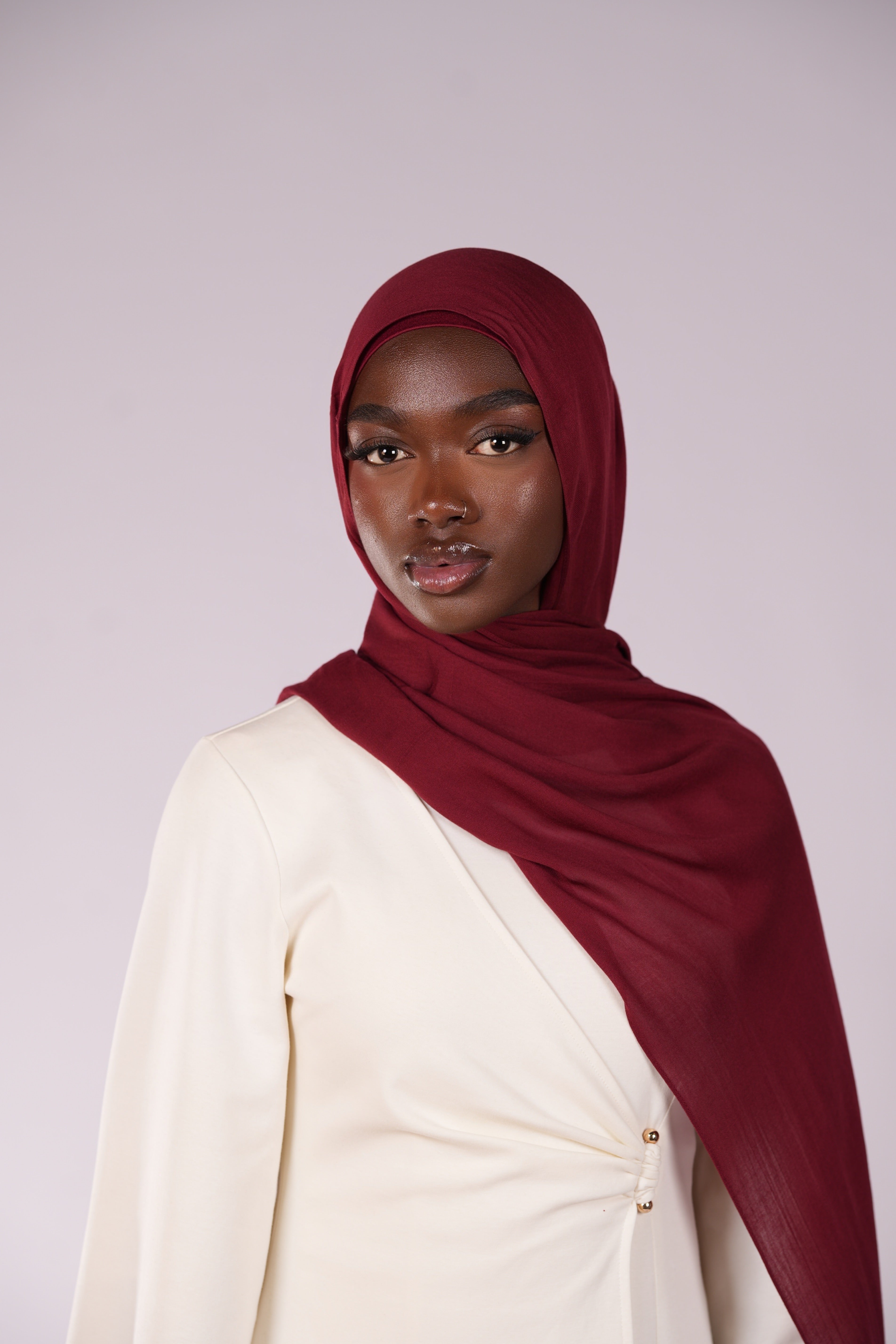 Lightweight Modal Hijab