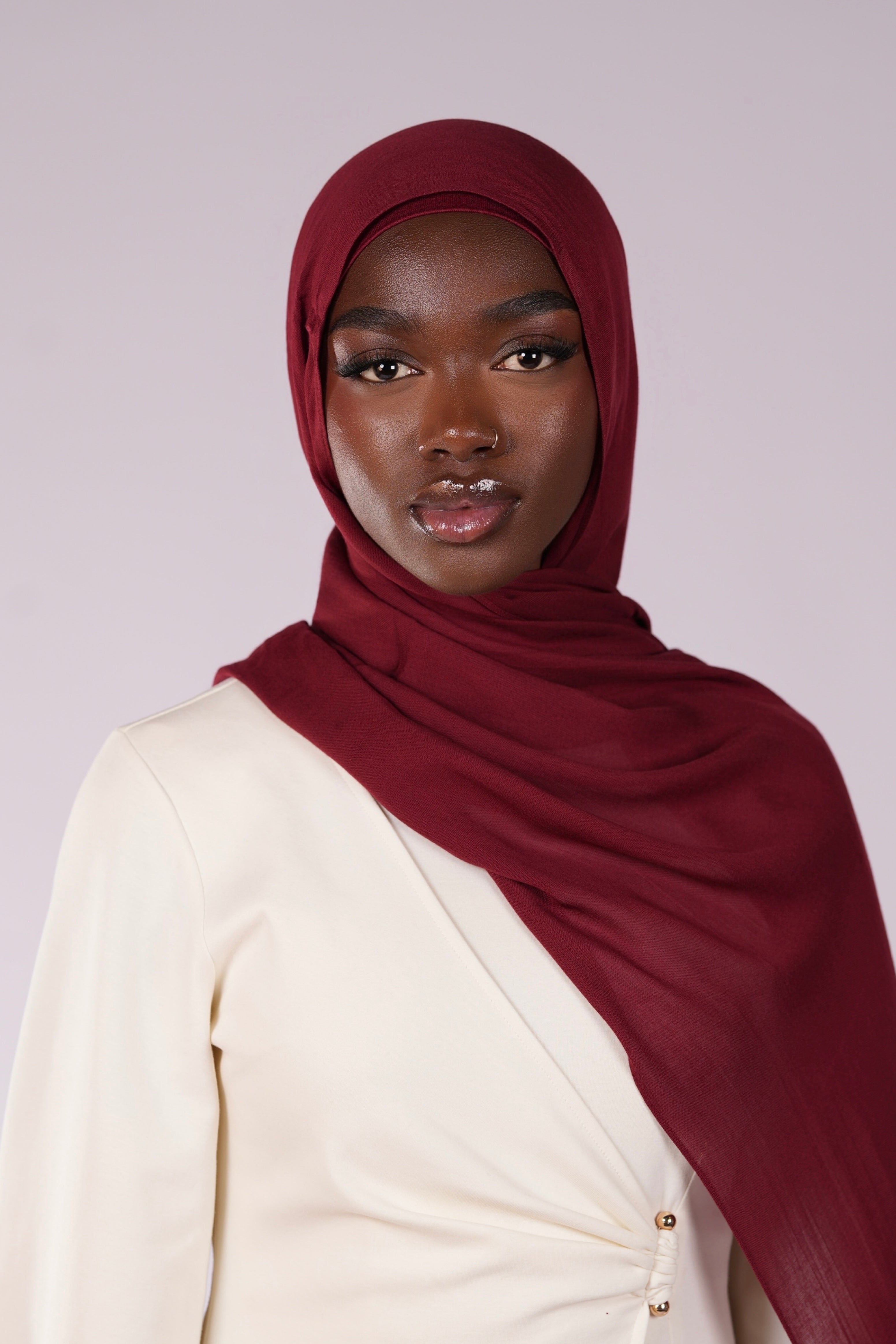 Lightweight Modal Hijab