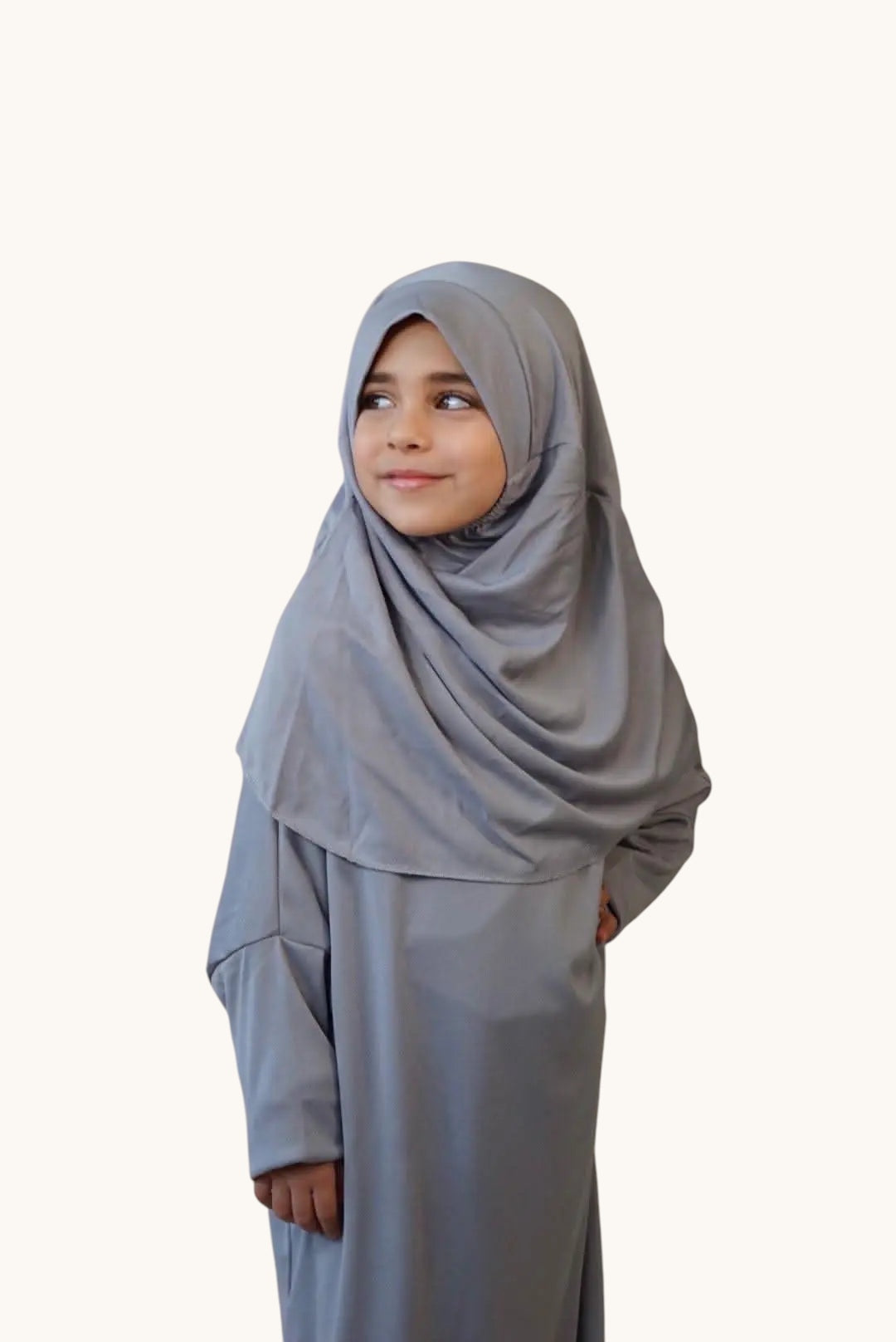 Graues Kinder-Gebetskleid aus Jersey von Losyana.Shop, weiches Material, bequemes Kleid für Kinder, detailreiche Stoffstruktur sichtbar