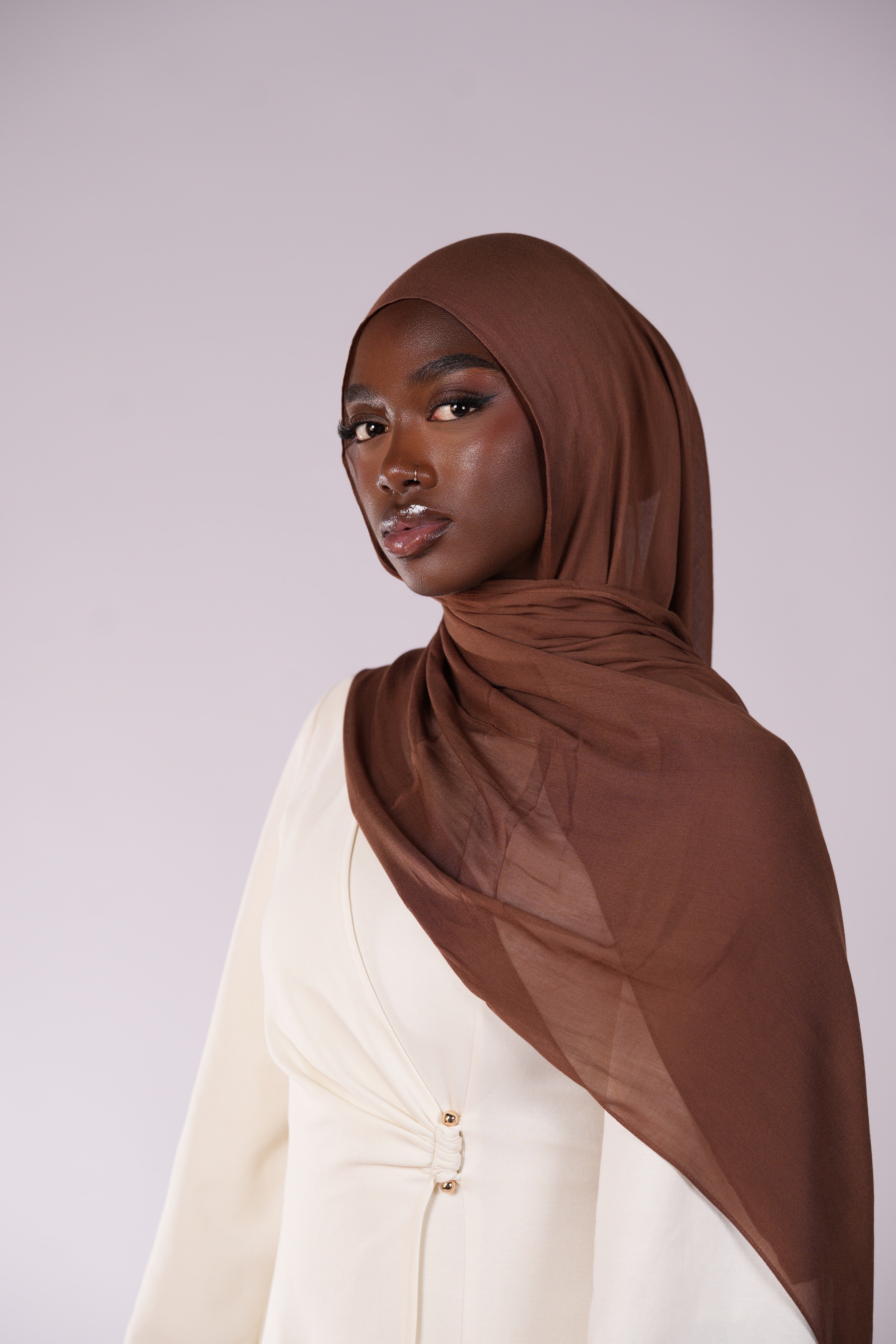 Lightweight Modal Hijab