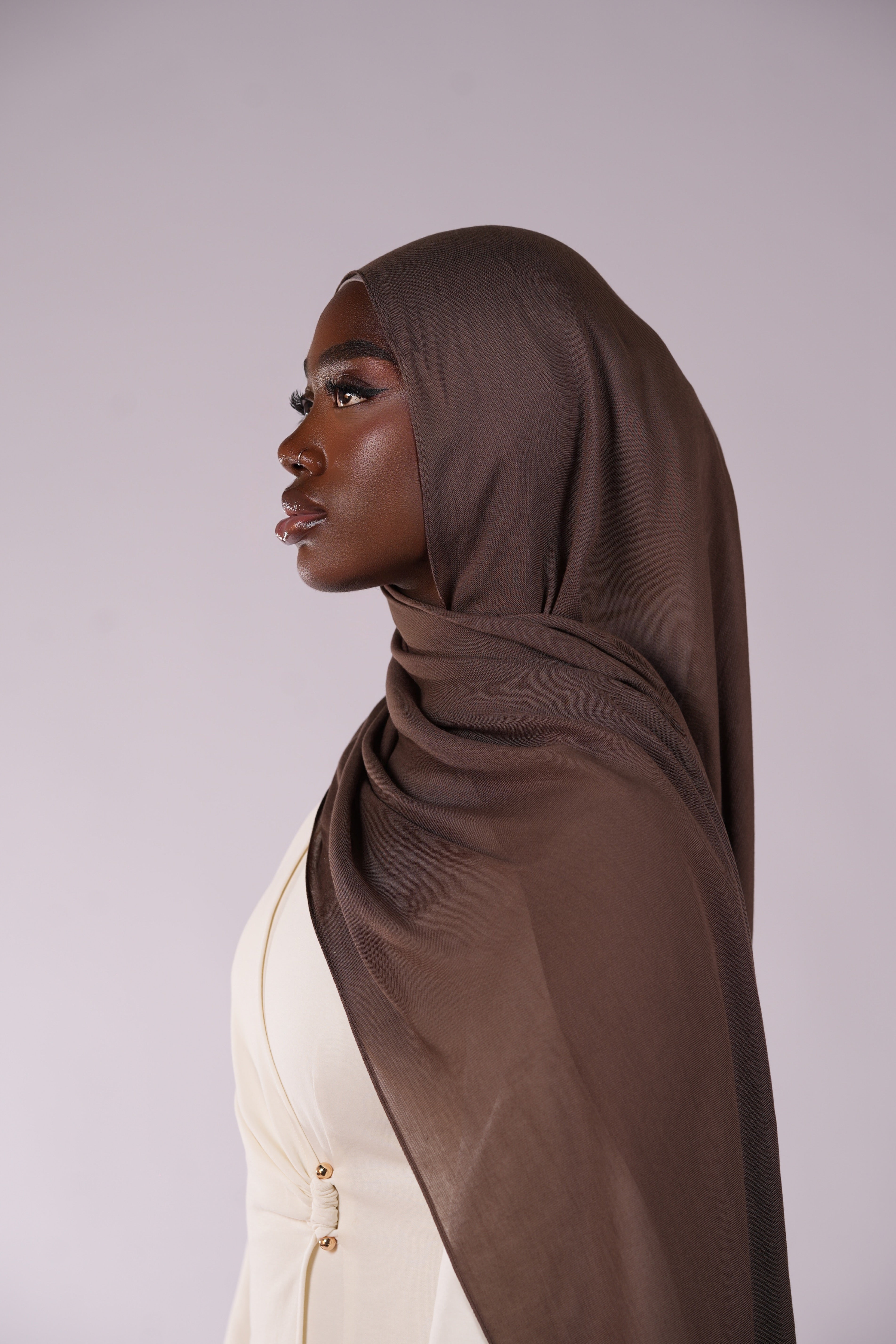 Lightweight Modal Hijab