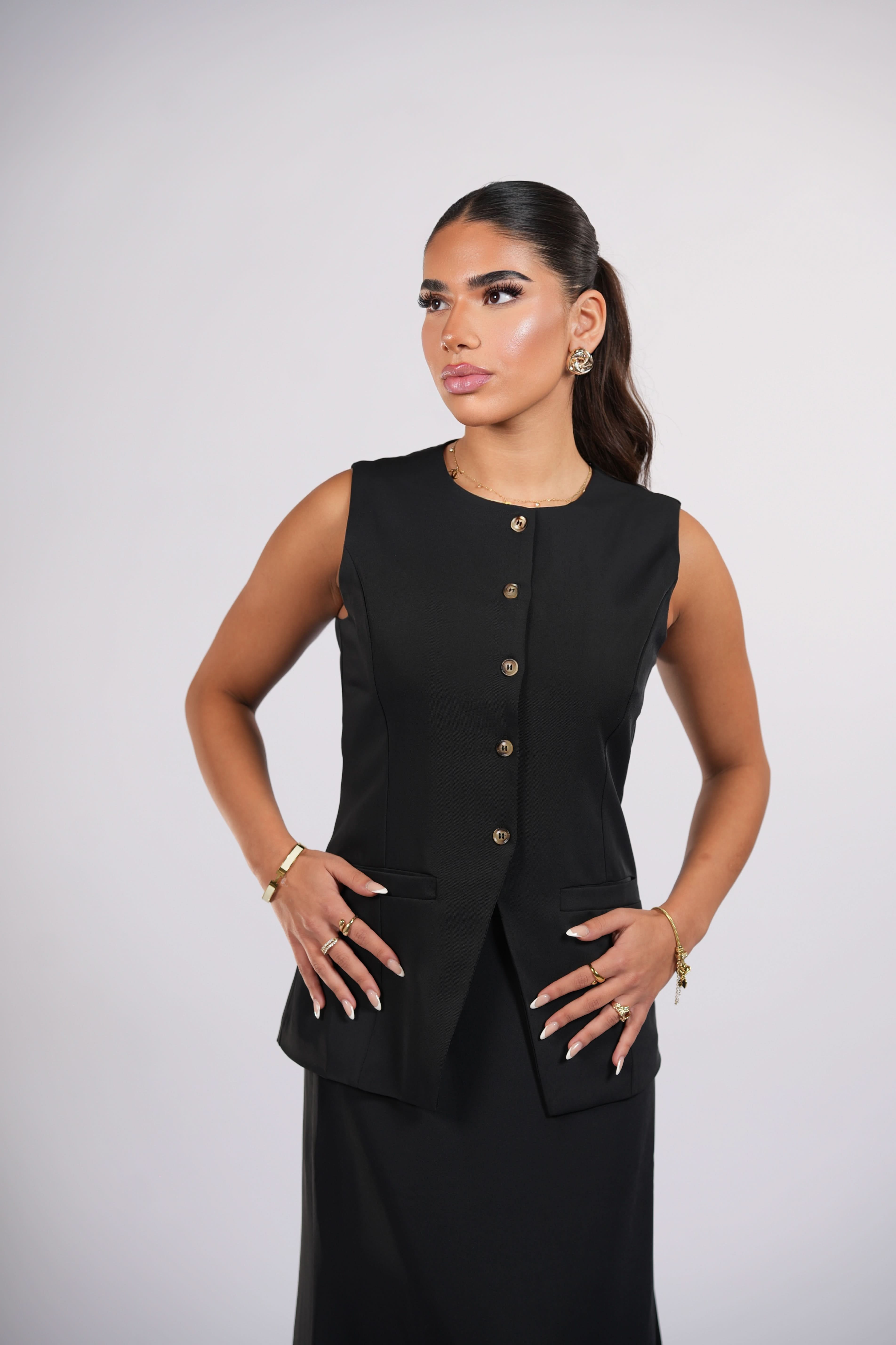 old vienna vest - black - Losyana.Shop