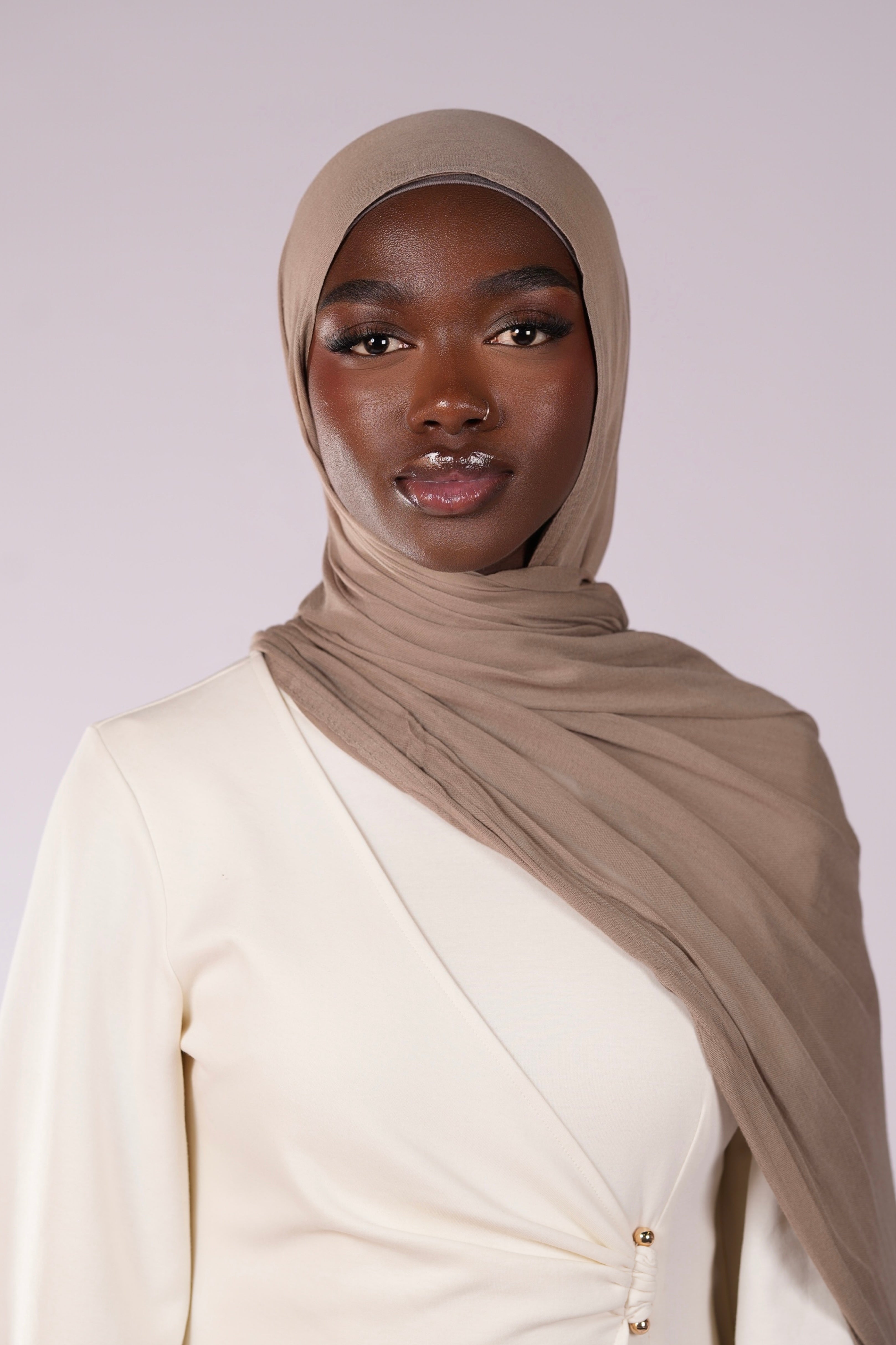 Lightweight Modal Hijab